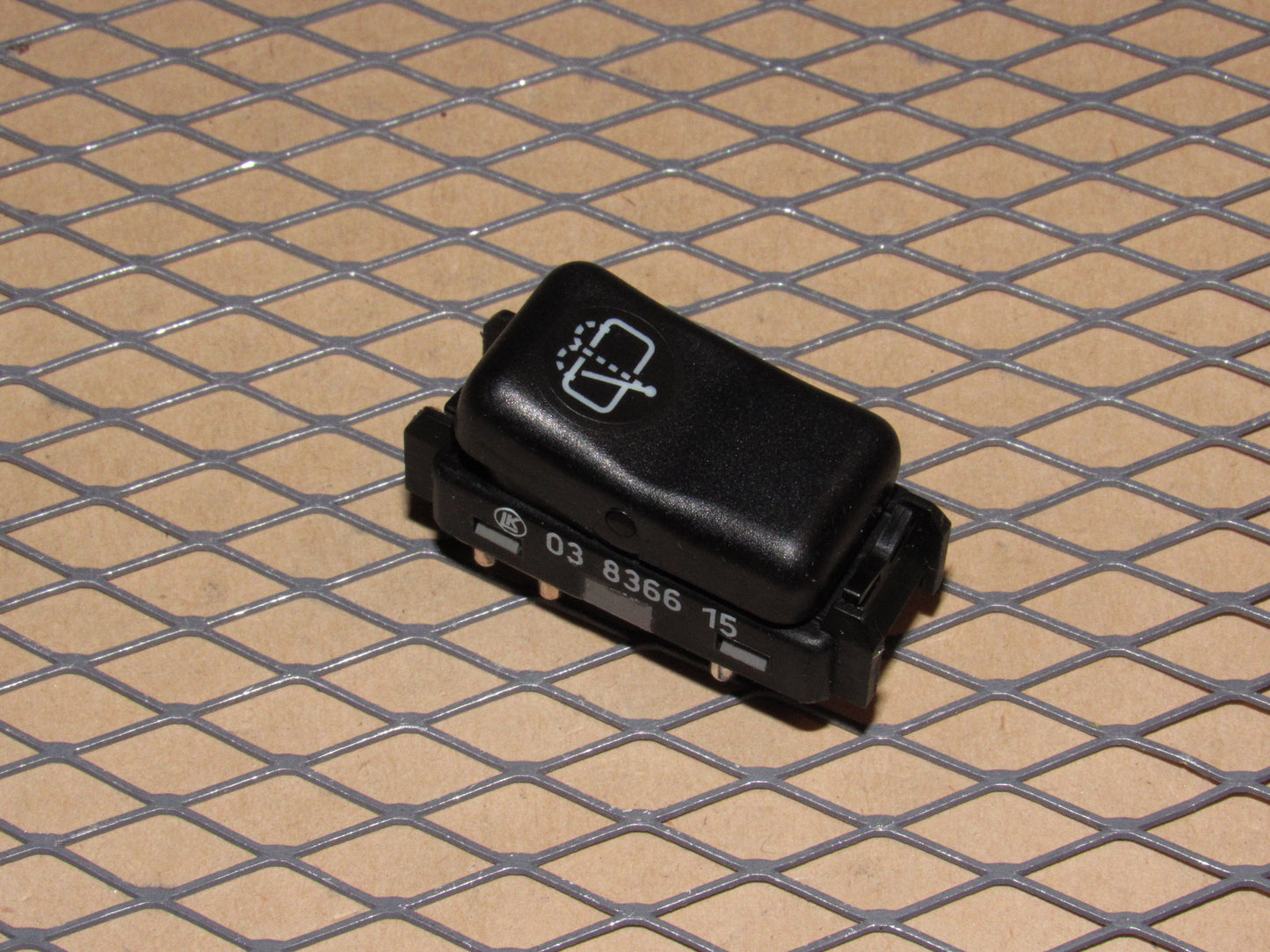 88 89 90 91 92 93 Mercedes Benz 300TE OEM Front Wiper Washer Switch