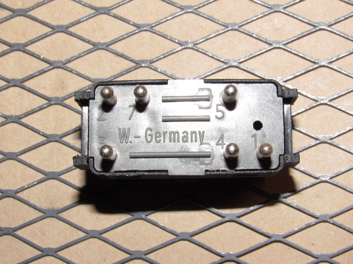 88 89 90 91 92 93 Mercedes Benz 300TE OEM Front Wiper Washer Switch