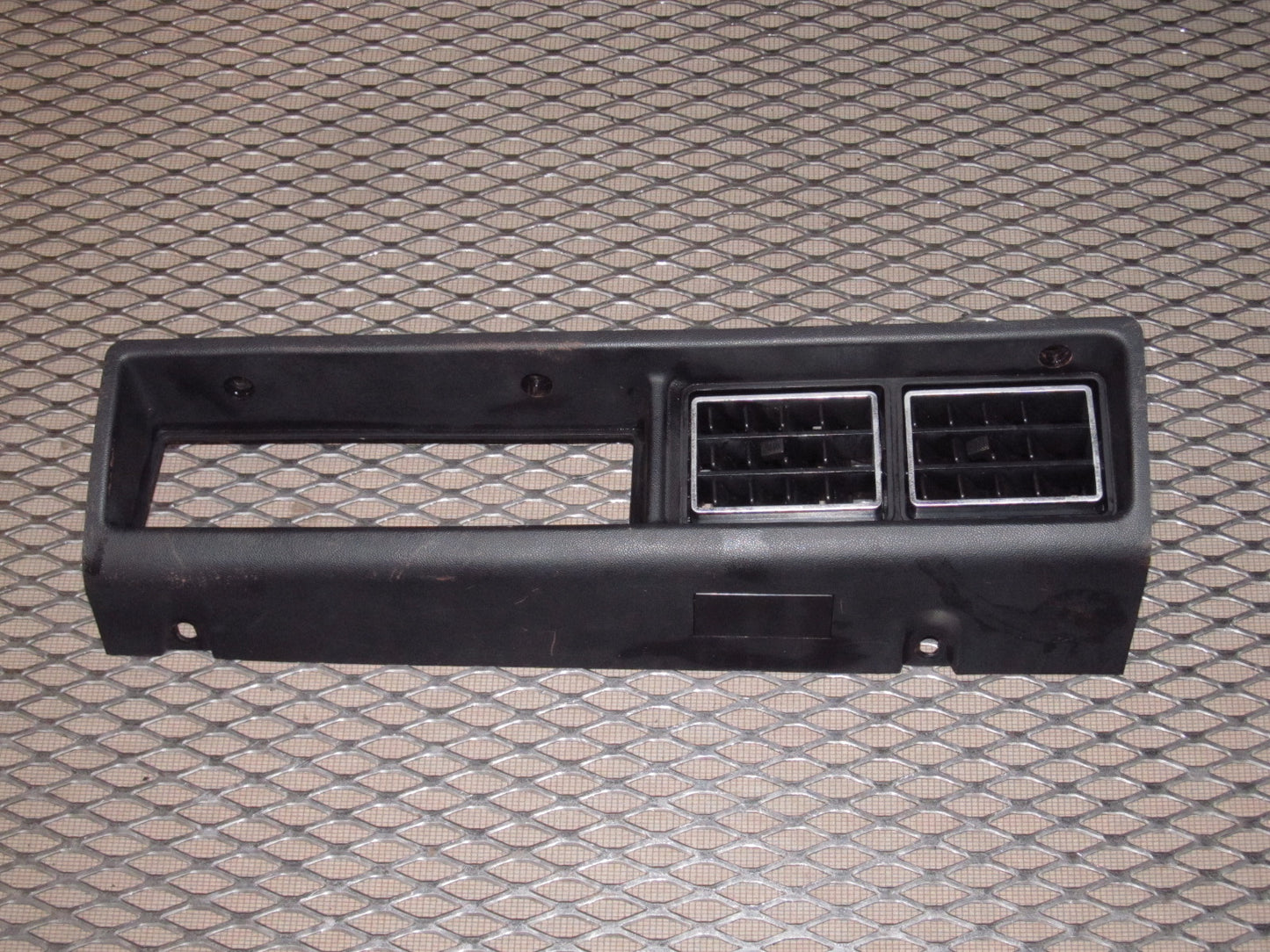 79 80 Datsun 280zx OEM Dash Center A/C Heater Air Vent