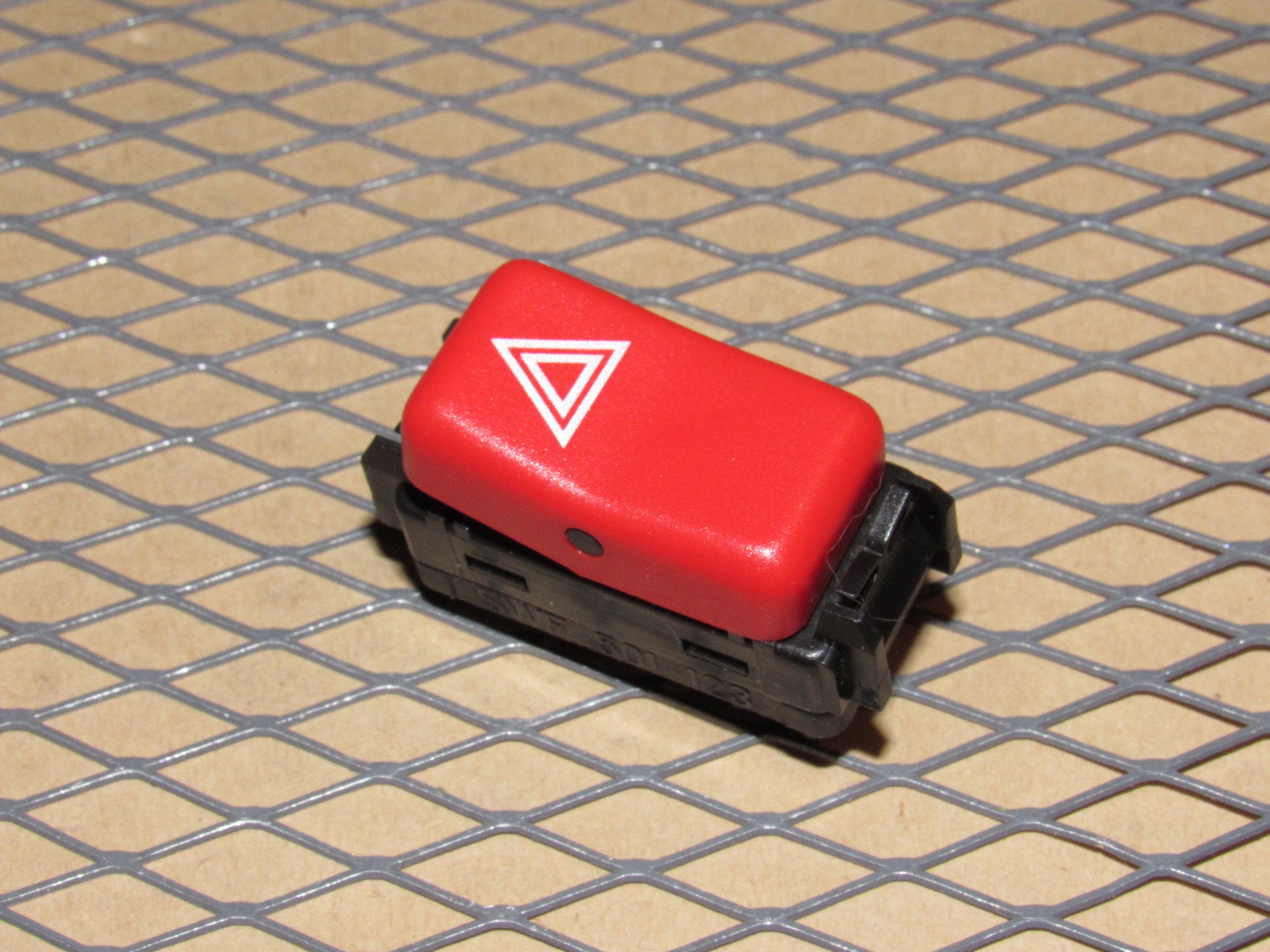 88 89 90 91 92 93 Mercedes Benz 300TE OEM Flasher Hazard Light Switch