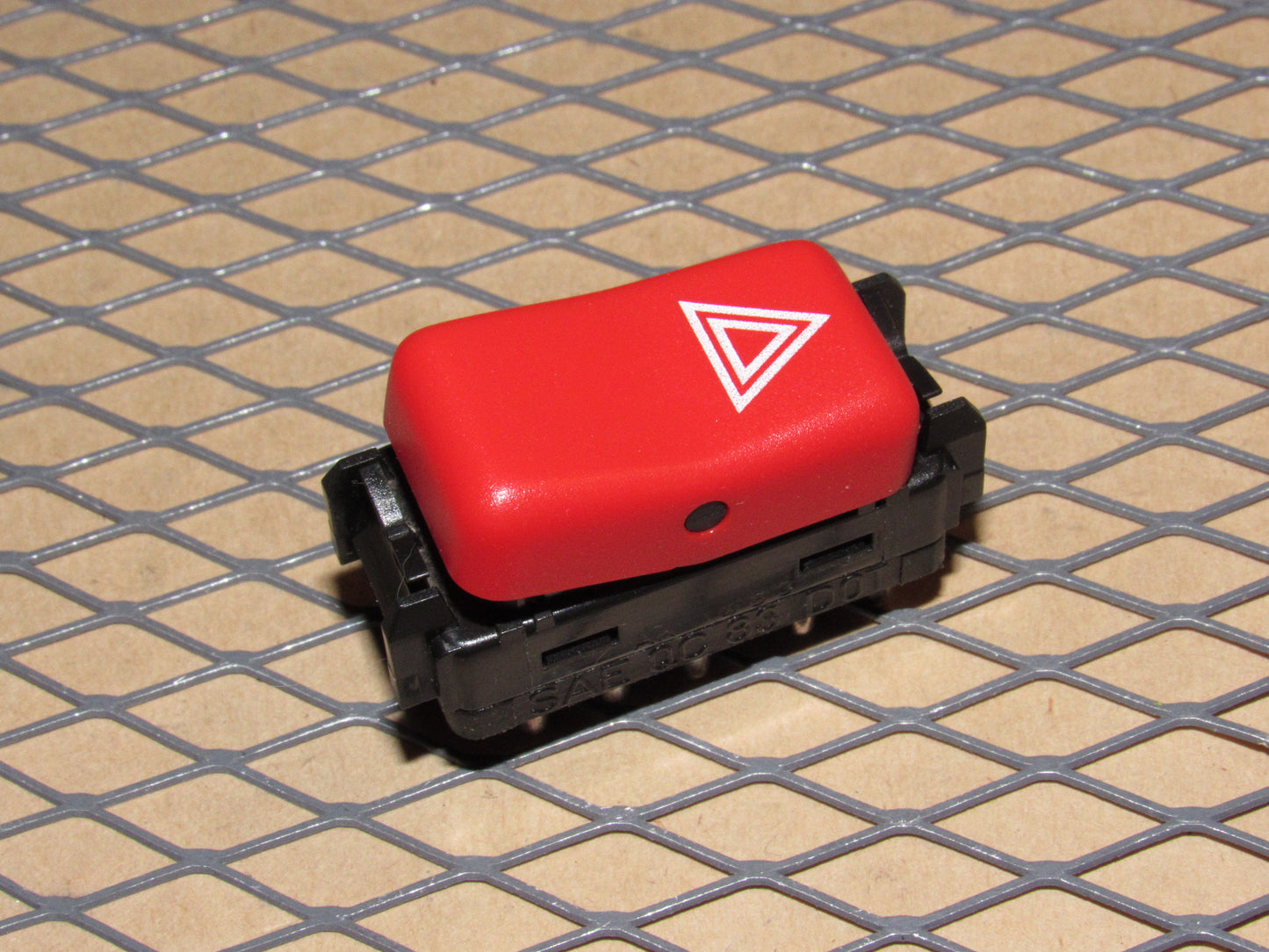 88 89 90 91 92 93 Mercedes Benz 300TE OEM Flasher Hazard Light Switch