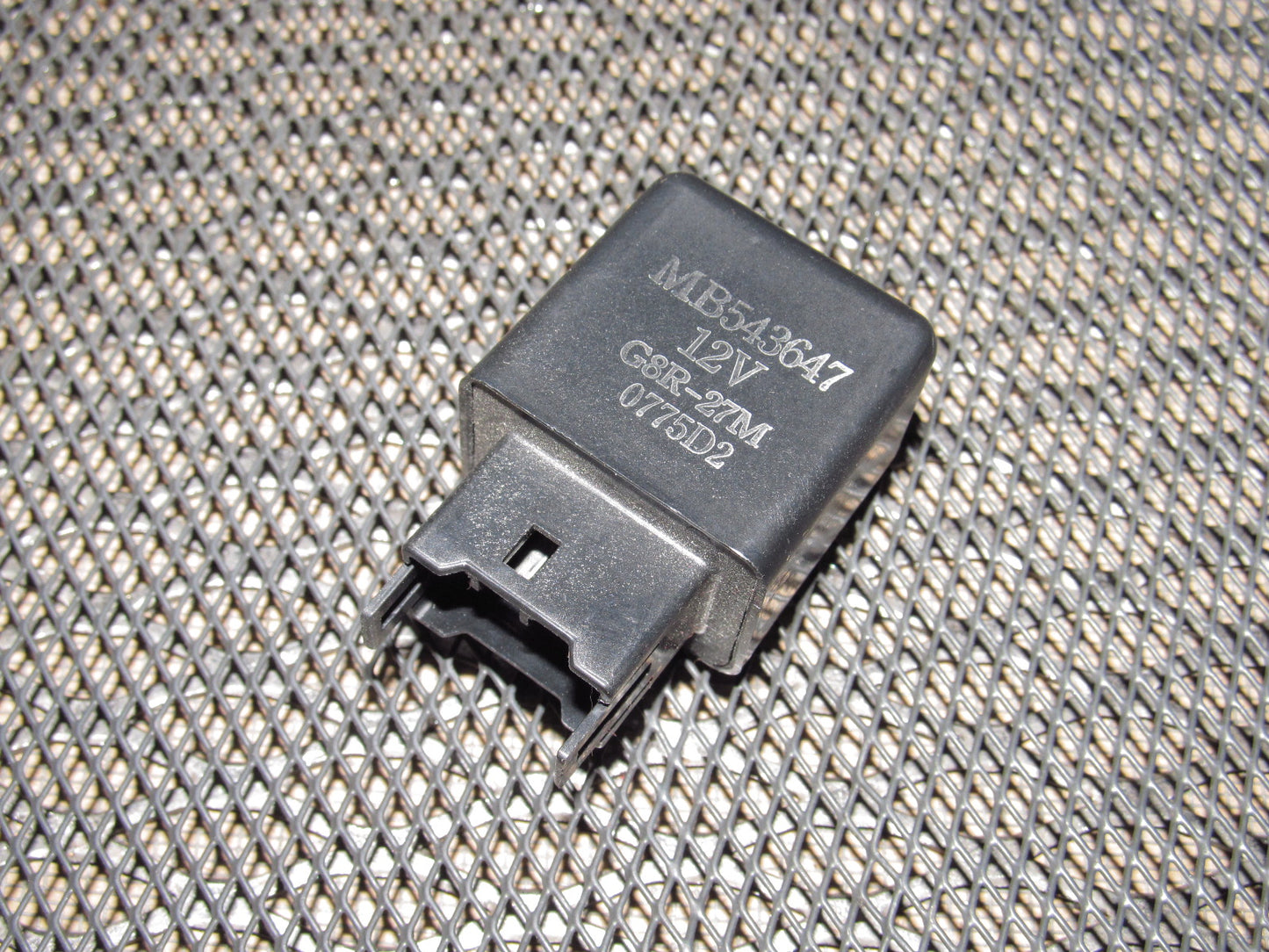 94 95 96 97 Mitsubishi 3000GT OEM Relay - MB543647
