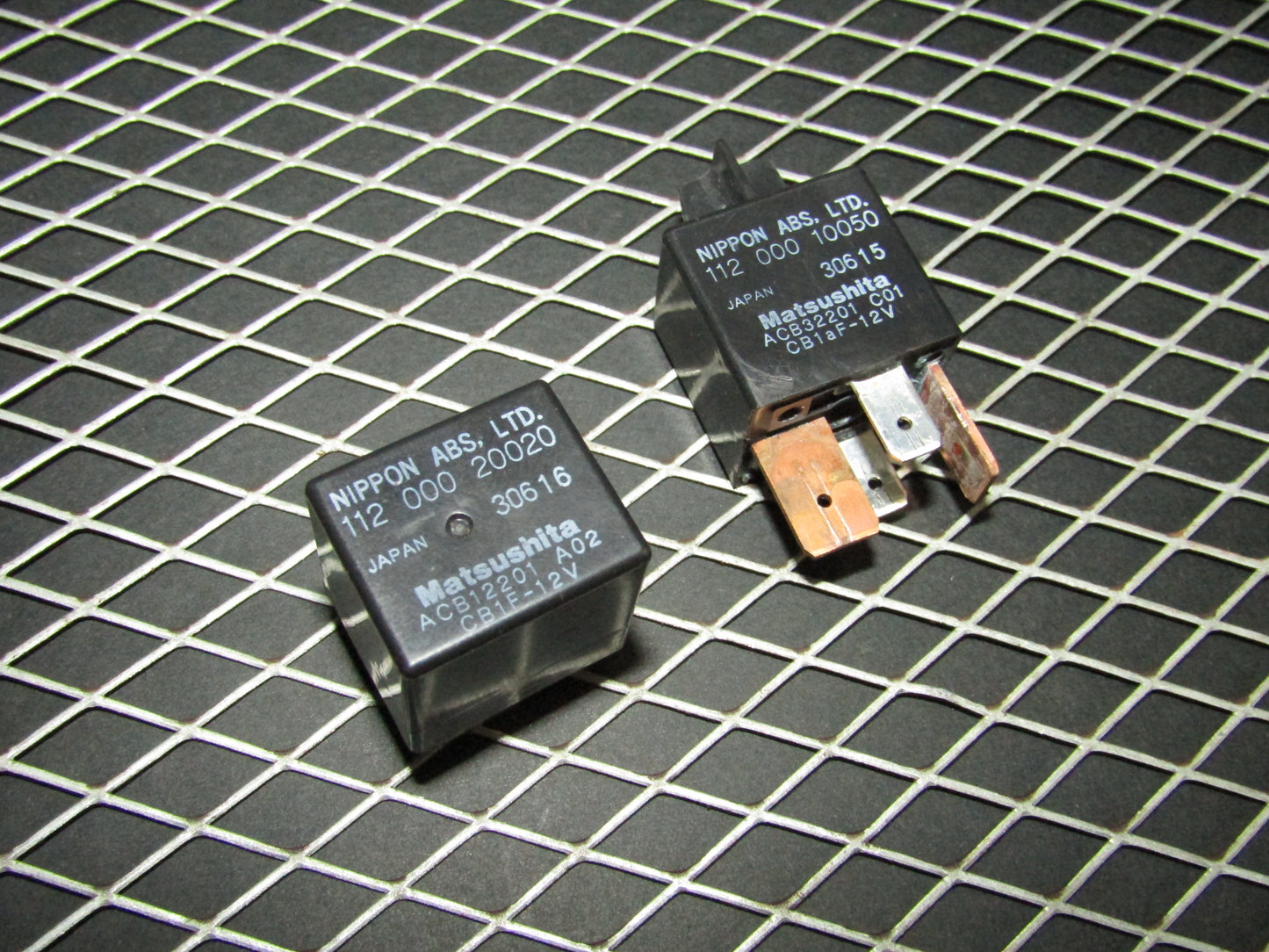 94 95 96 97 Mitsubishi 3000GT OEM ABS Relay 112 000 20020  & 112 000 10050