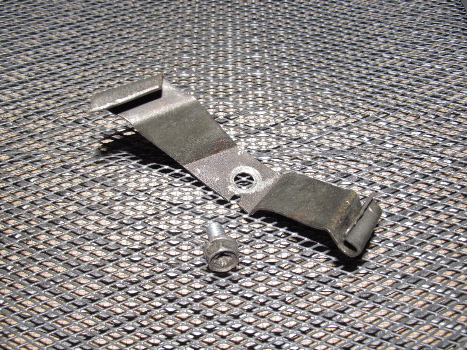 72 73 Datsun 240z OEM Choke Cable Holder Bracket
