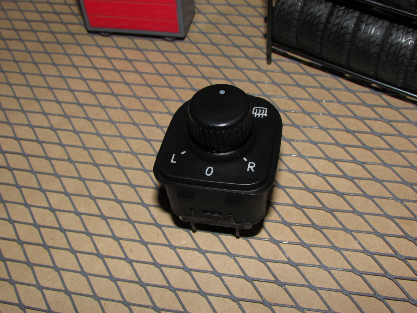 09 10 11 12 13 14 15 16 Volkswagen Tiguan OEM Power Mirror Switch