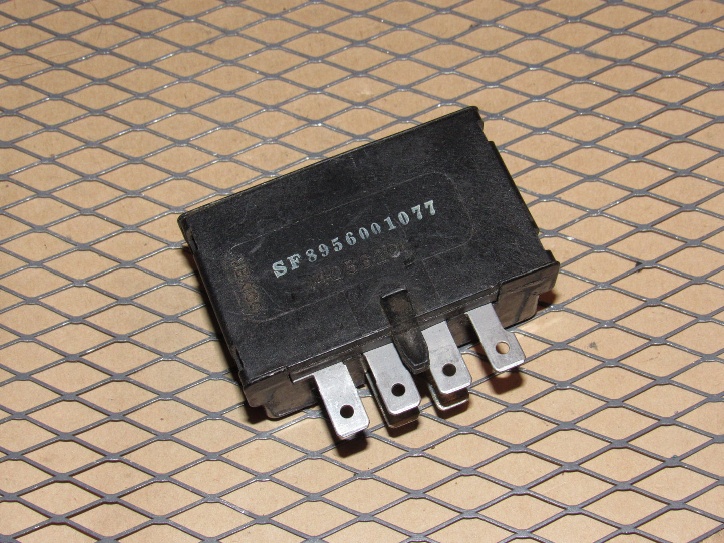 86 87 88 89 90 91 92 Jeep Comanche OEM Chime Buzzer Unit