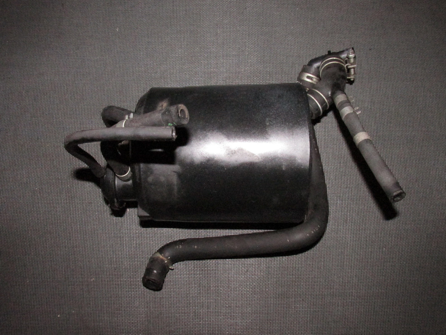 90 91 92 93 94 95 96 Nissan 300zx OEM Charcoal Canister 14950