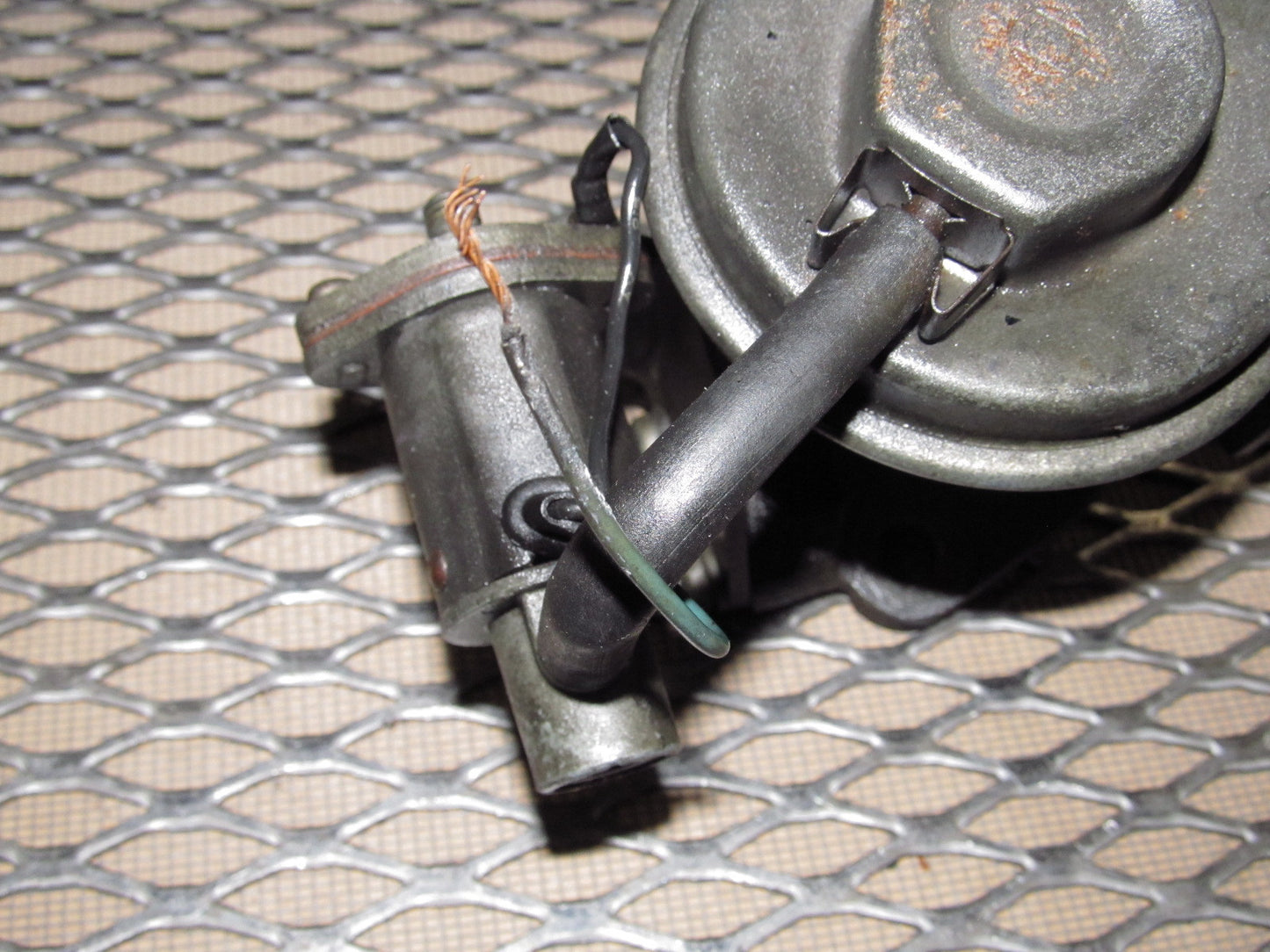 72 73 Datsun 240z OEM Engine EGR Valve