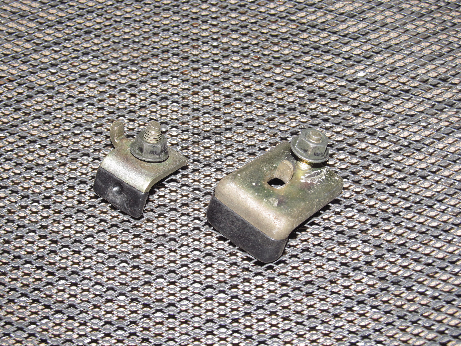 90 91 92 93 94 95 96 Nissan 300zx OEM Door Window Stopper - Right