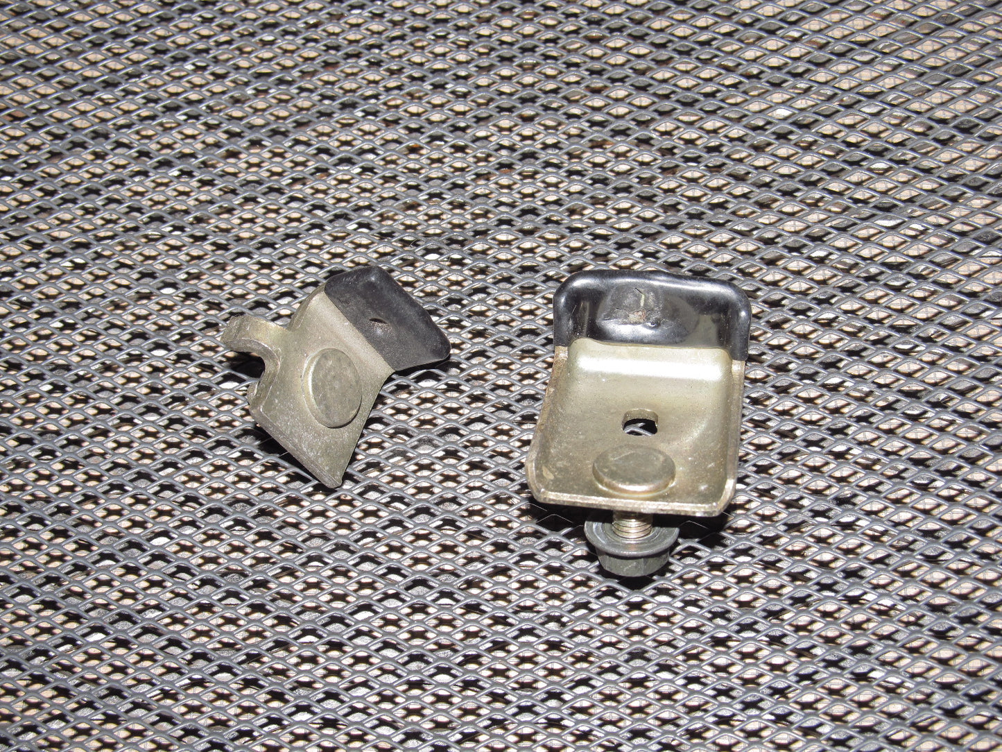 90 91 92 93 94 95 96 Nissan 300zx OEM Door Window Stopper - Right