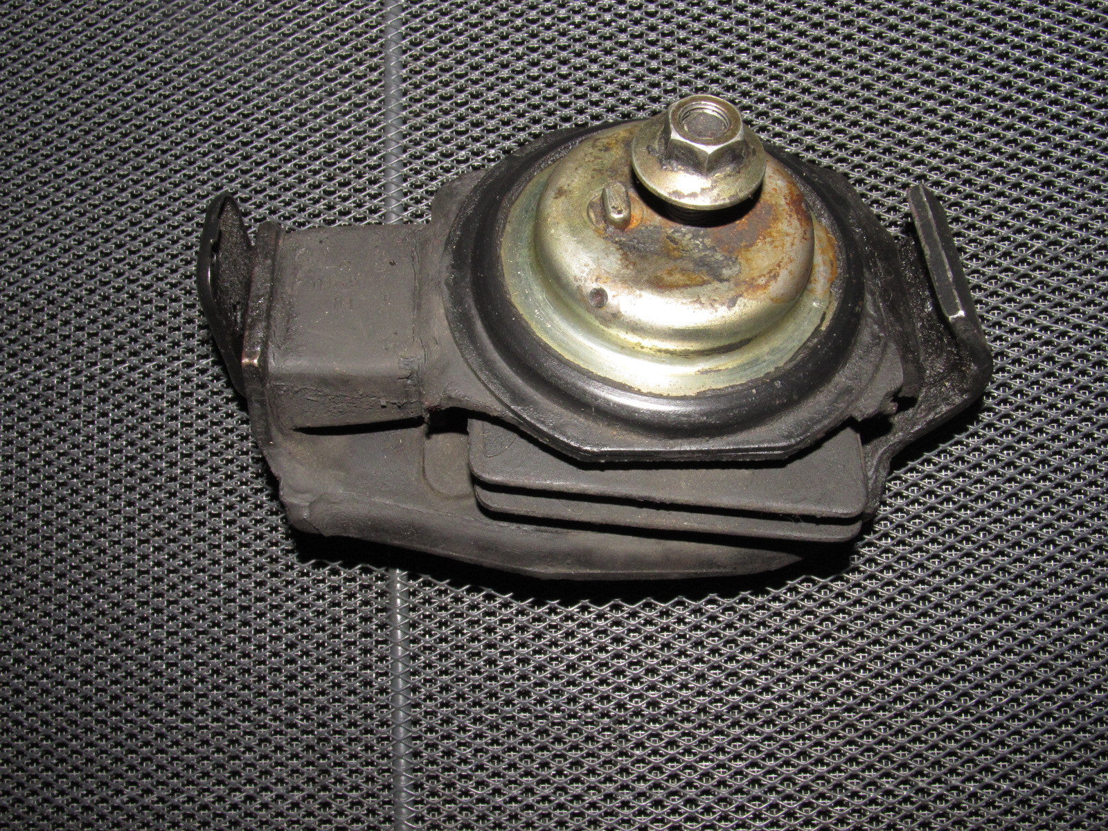 91 92 93 94 Nissan 240SX OEM KA24DE Motor Mount - Right