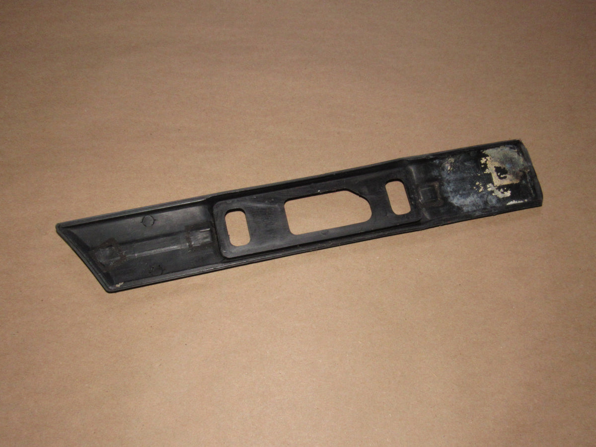 86 87 88 Mazda RX7 OEM Front Side Marker Fender Moulding - Left