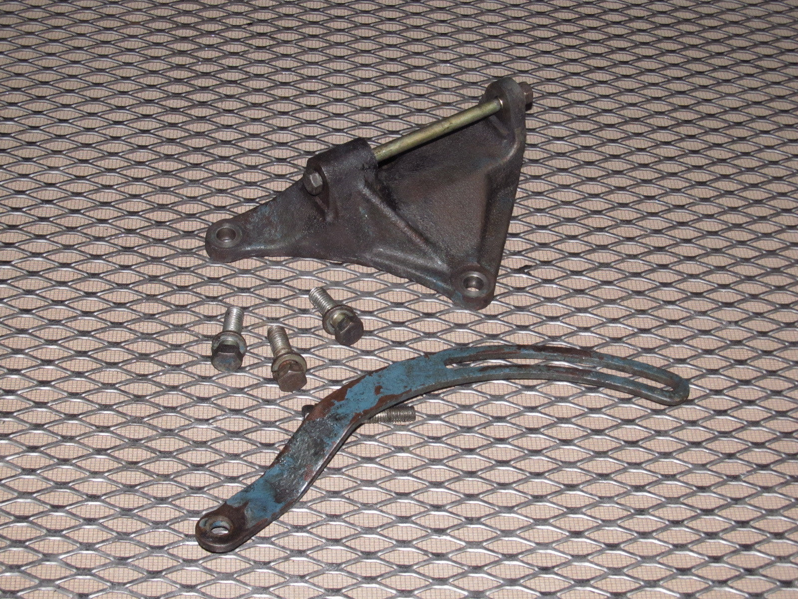 72 73 Datsun 240z OEM Air Pump Mounting Bracket