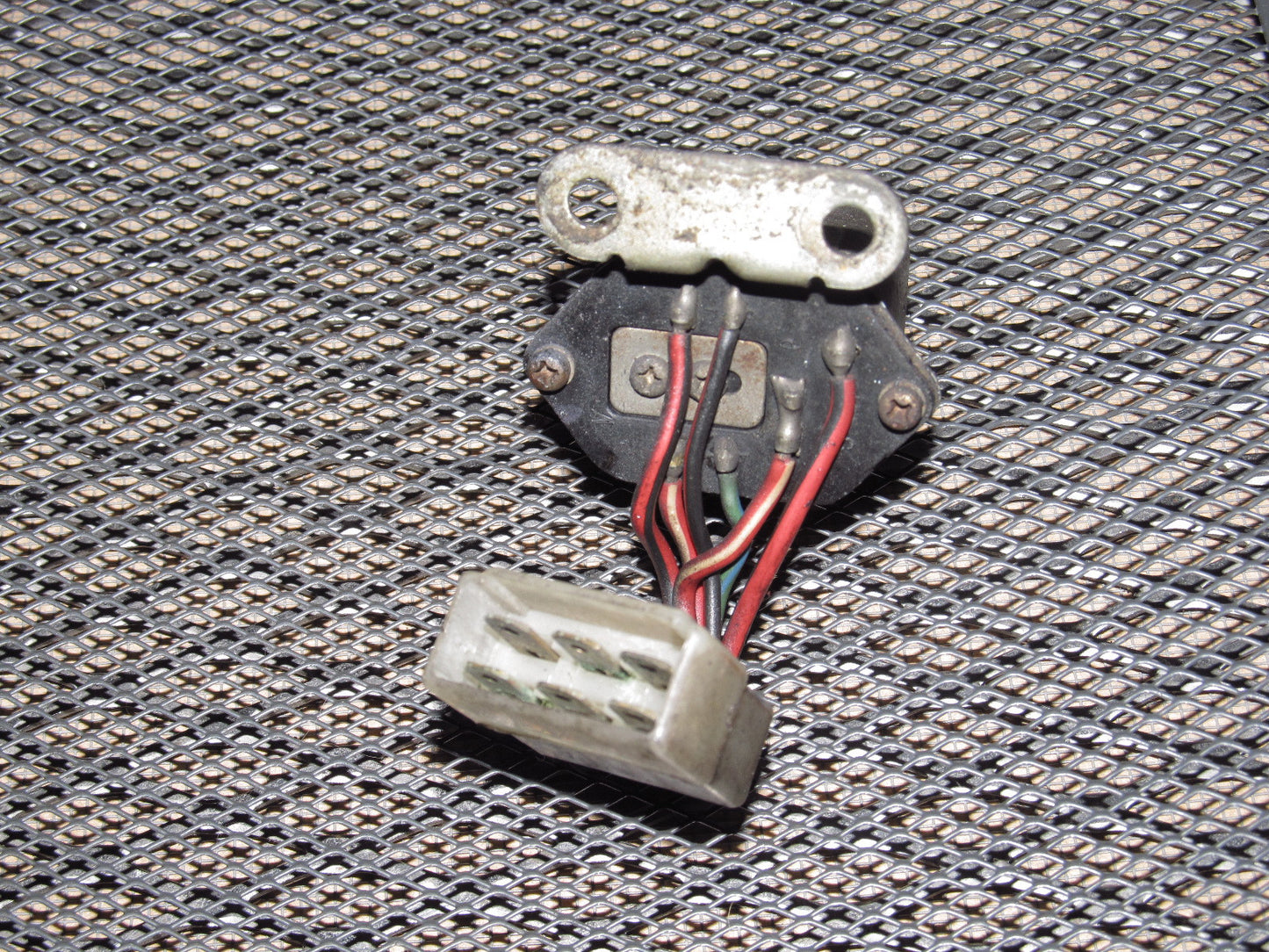 72 73 Datsun 240z OEM Relay - 25230-89905