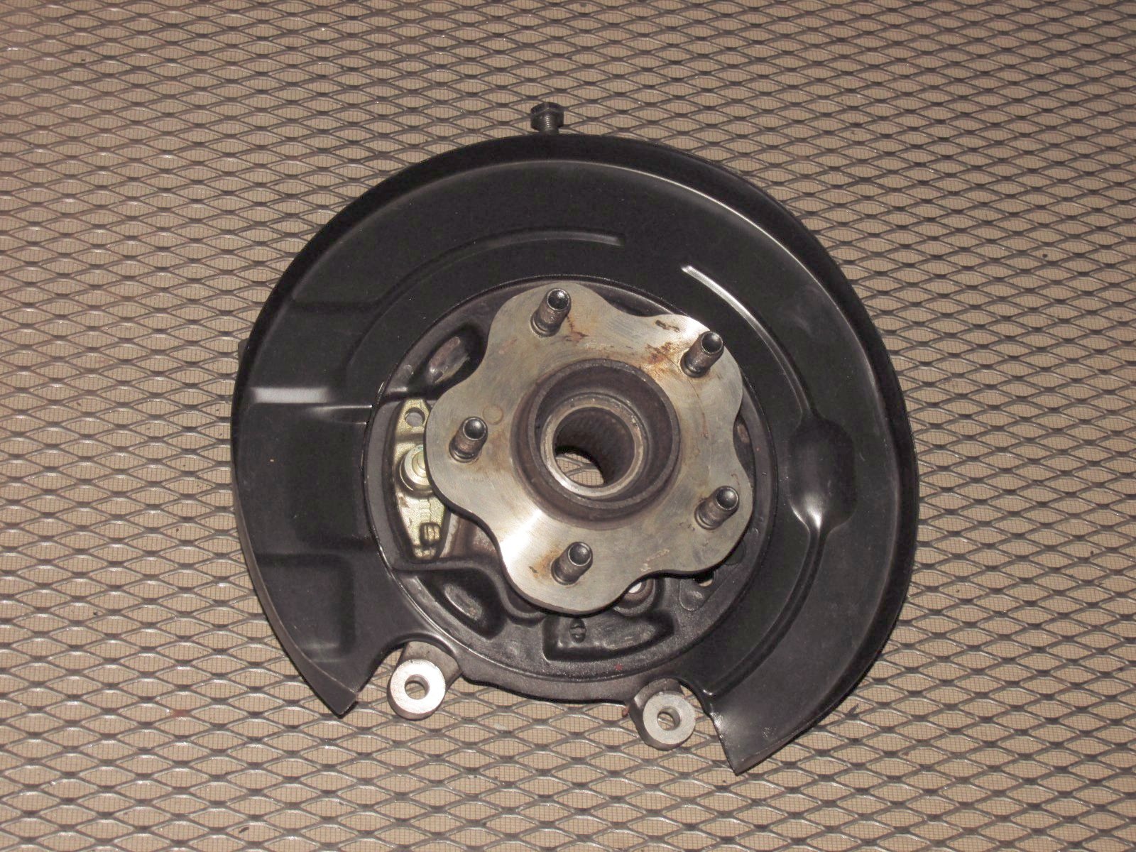 90 91 92 93 94 95 96 Nissan 300zx OEM Rear Spindle Knuckle & Hub - Left