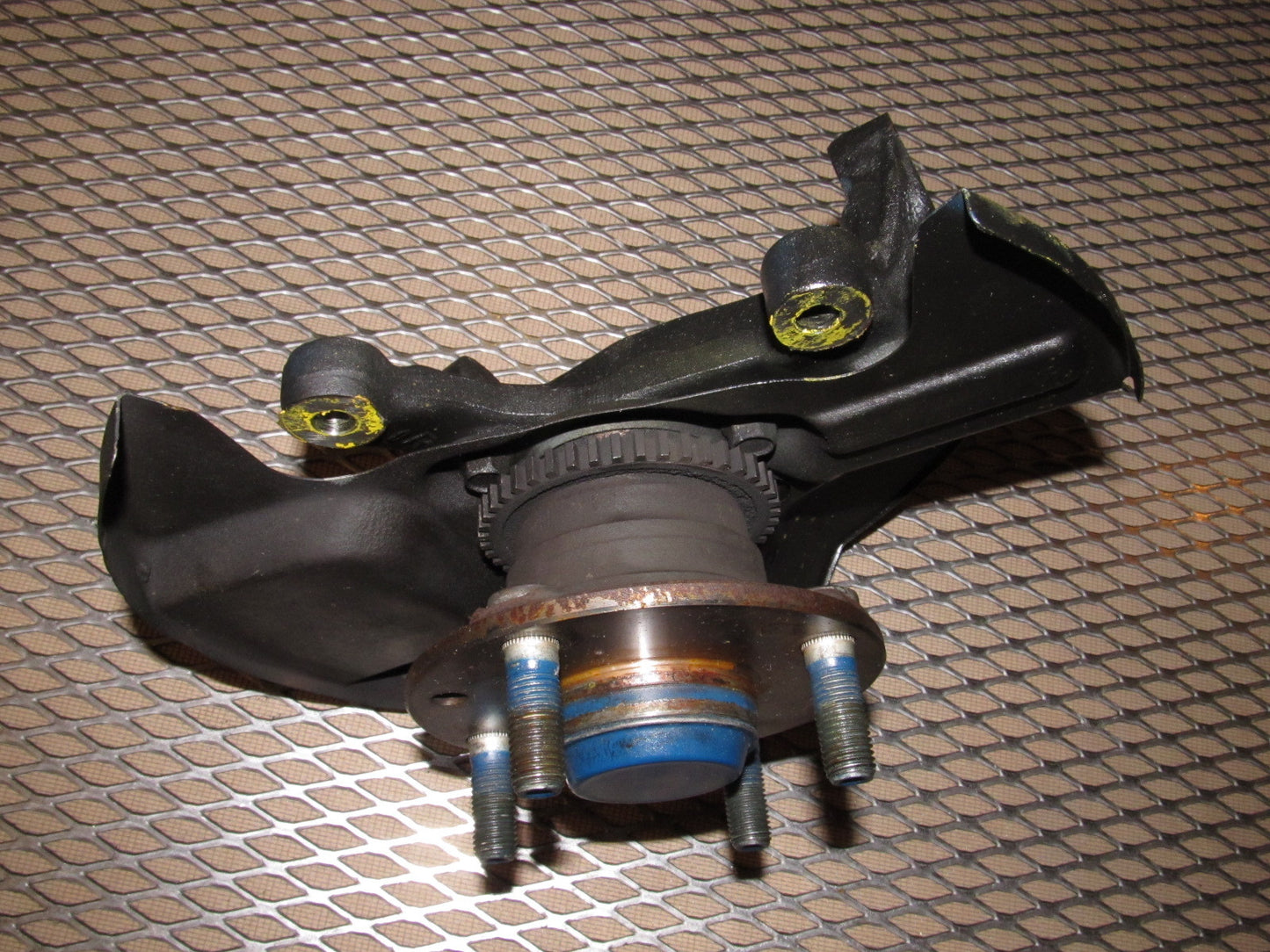 99 00 Mazda Miata OEM Wheel Hub Spindle Assembly - Front Right