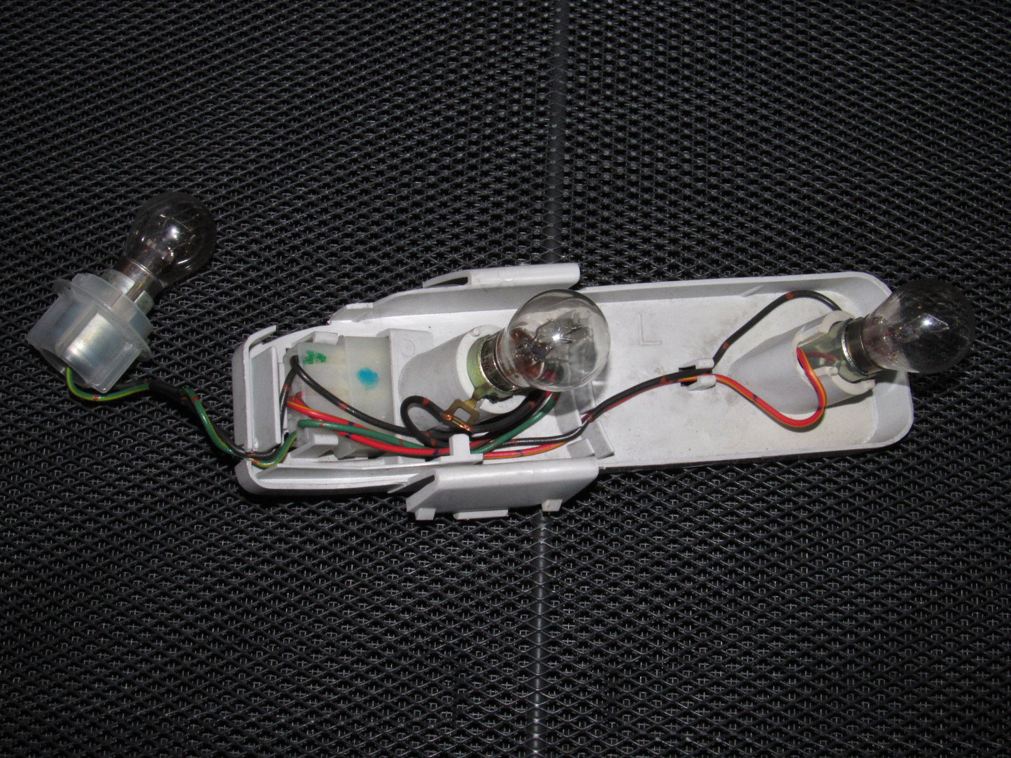 94 95 96 97 Mazda Miata OEM Tail Light Bulb Socket Panel - Left