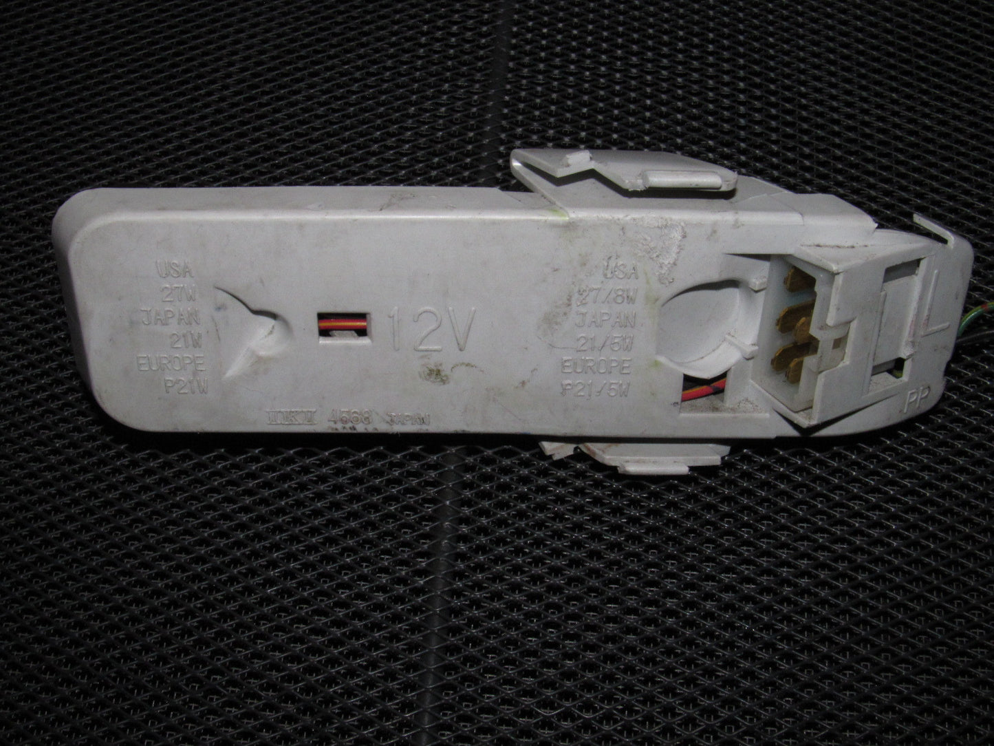94 95 96 97 Mazda Miata OEM Tail Light Bulb Socket Panel - Left
