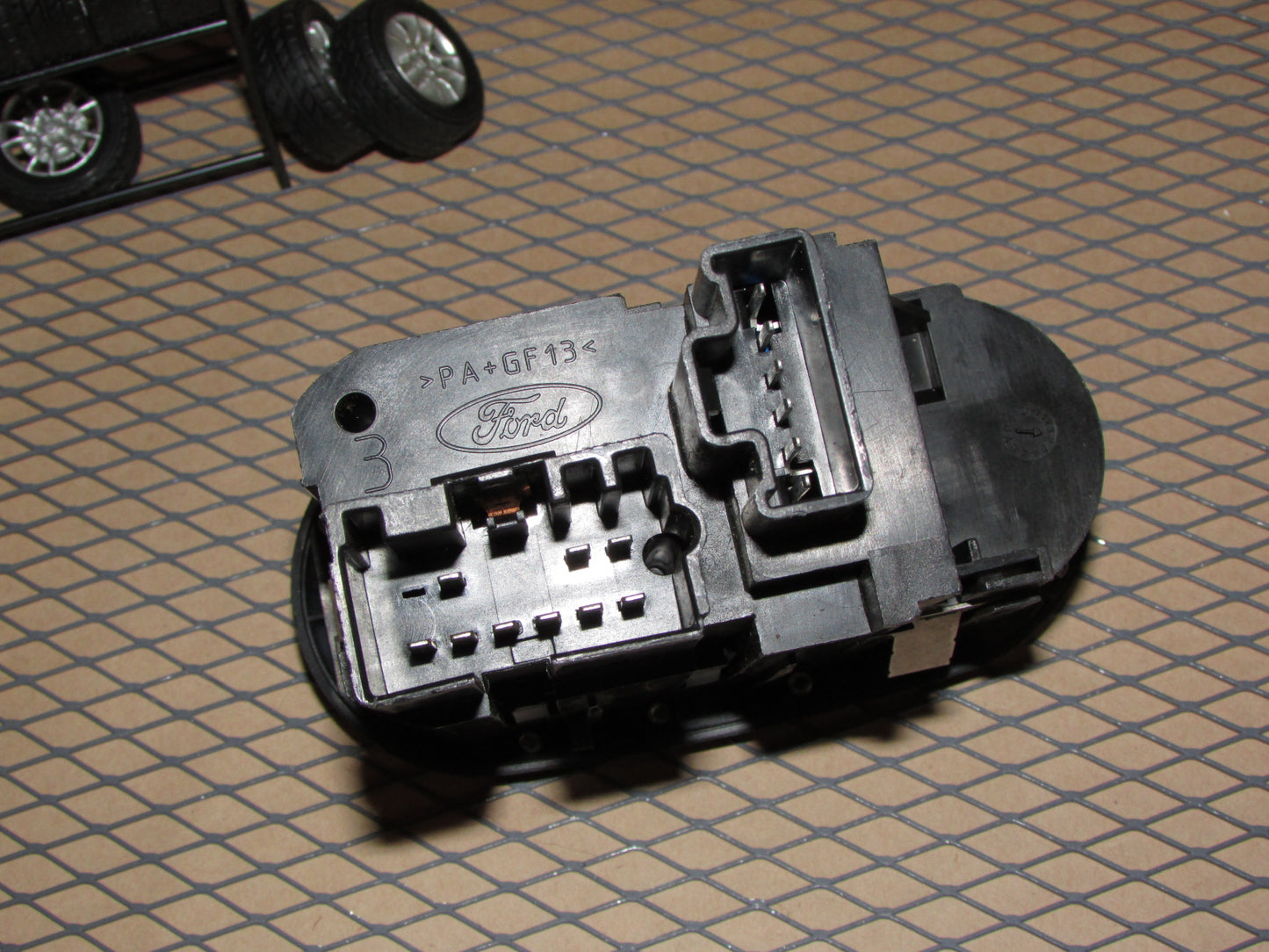 02 03 04 05 Ford Explorer OEM Headlight & illumination Dimmer Switch