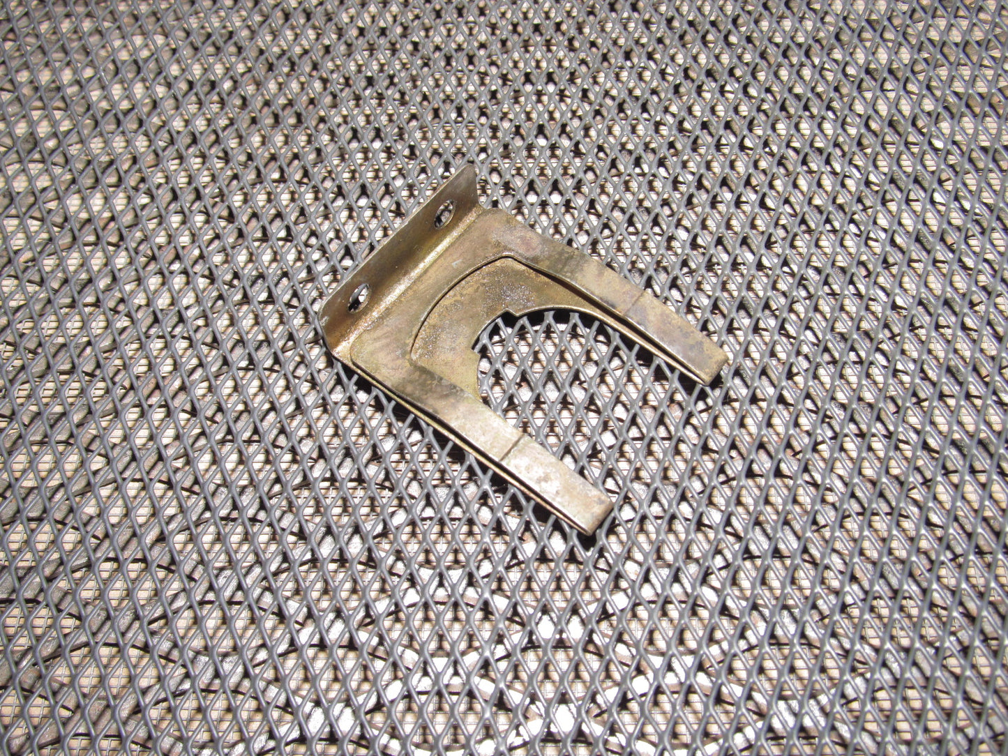 89 90 91 Mazda RX7 OEM Trunk Lock Cylinder Tumbler Lock Clip