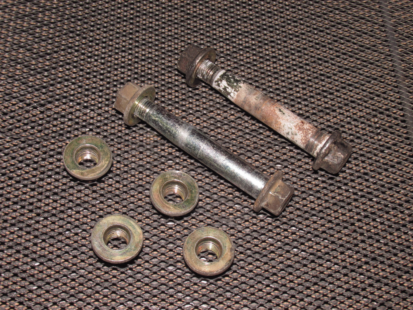 90 91 92 93 94 95 96 Nissan 300zx OEM Front Tension Rod Mounting Bolt
