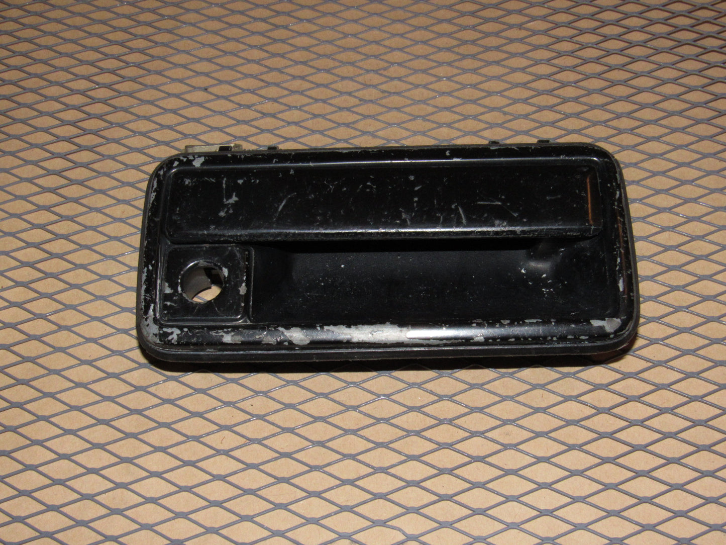 86 87 88 89 Hyundai Excel OEM Exterior Door Handle - Right