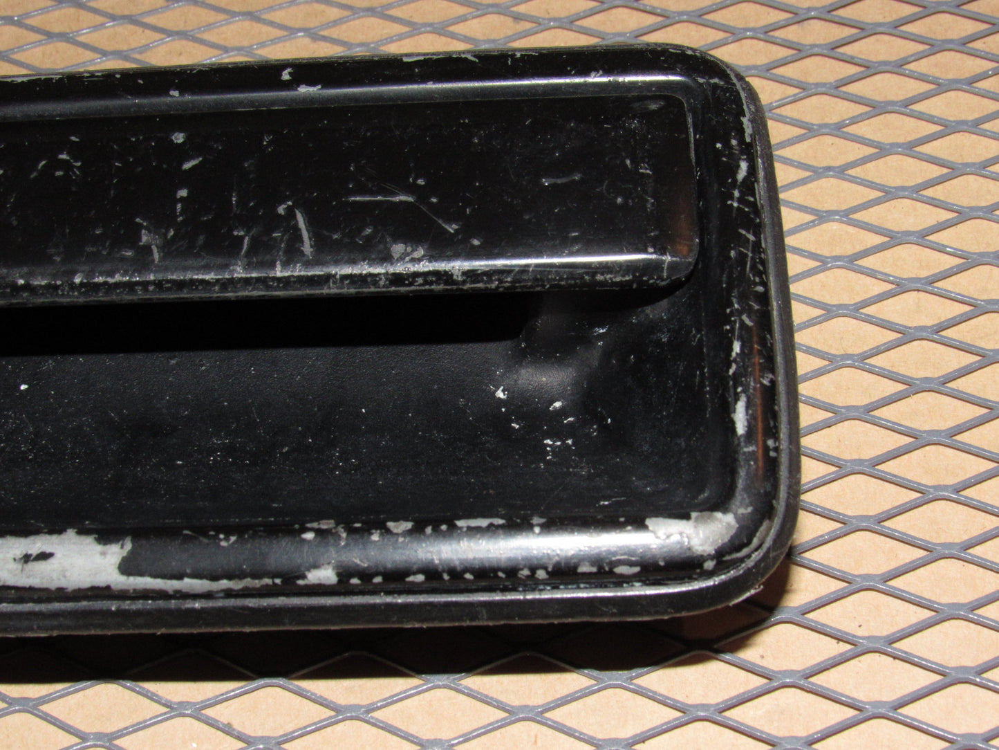 86 87 88 89 Hyundai Excel OEM Exterior Door Handle - Right