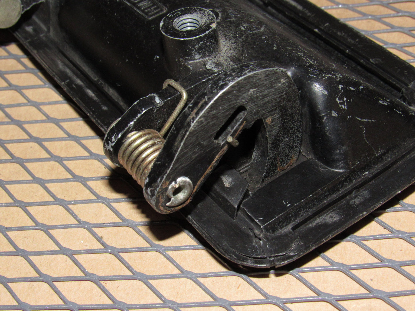 86 87 88 89 Hyundai Excel OEM Exterior Door Handle - Right