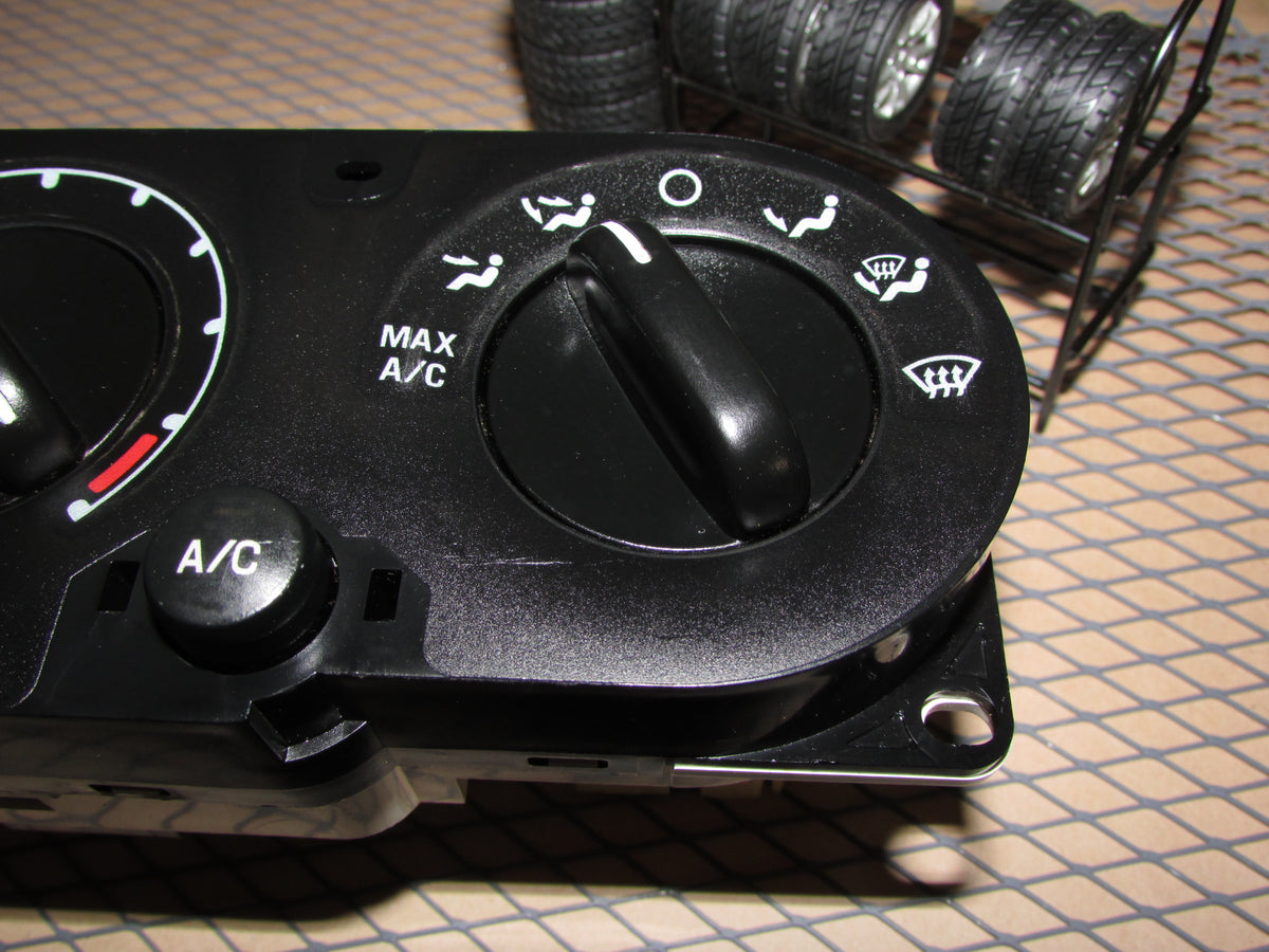 02 03 04 05 Ford Explorer OEM Manual A/C Heater Temperature Climate Control