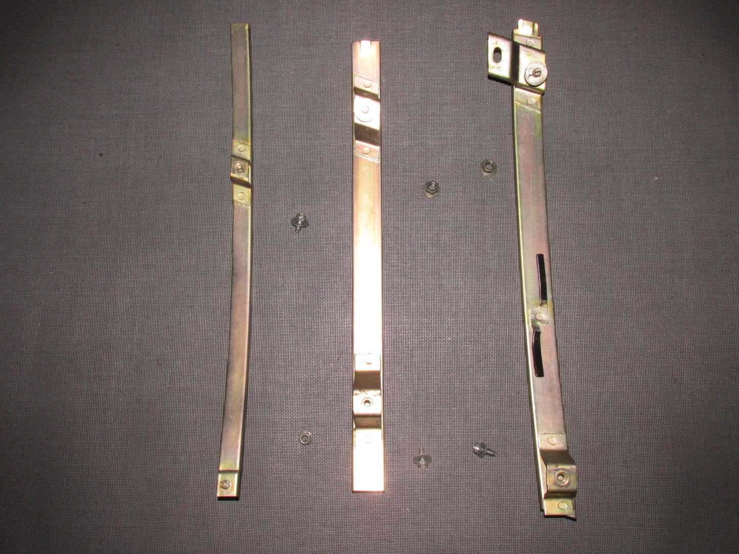 90 91 92 93 94 95 96 Nissan 300zx OEM Window Guide - Left