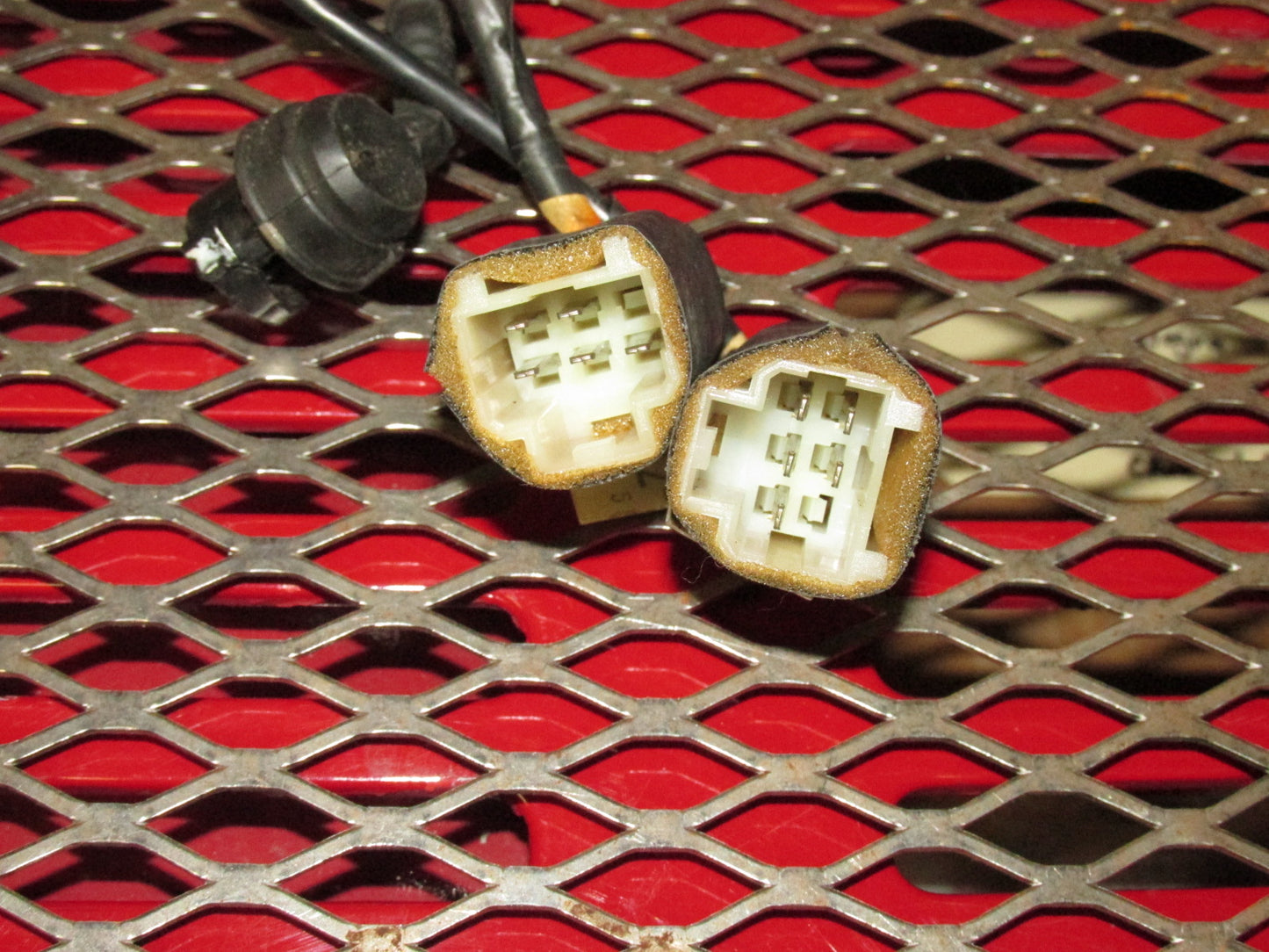 87 88 89 Nissan 300zx OEM Rear Shock Wiring Harness Plug Connector