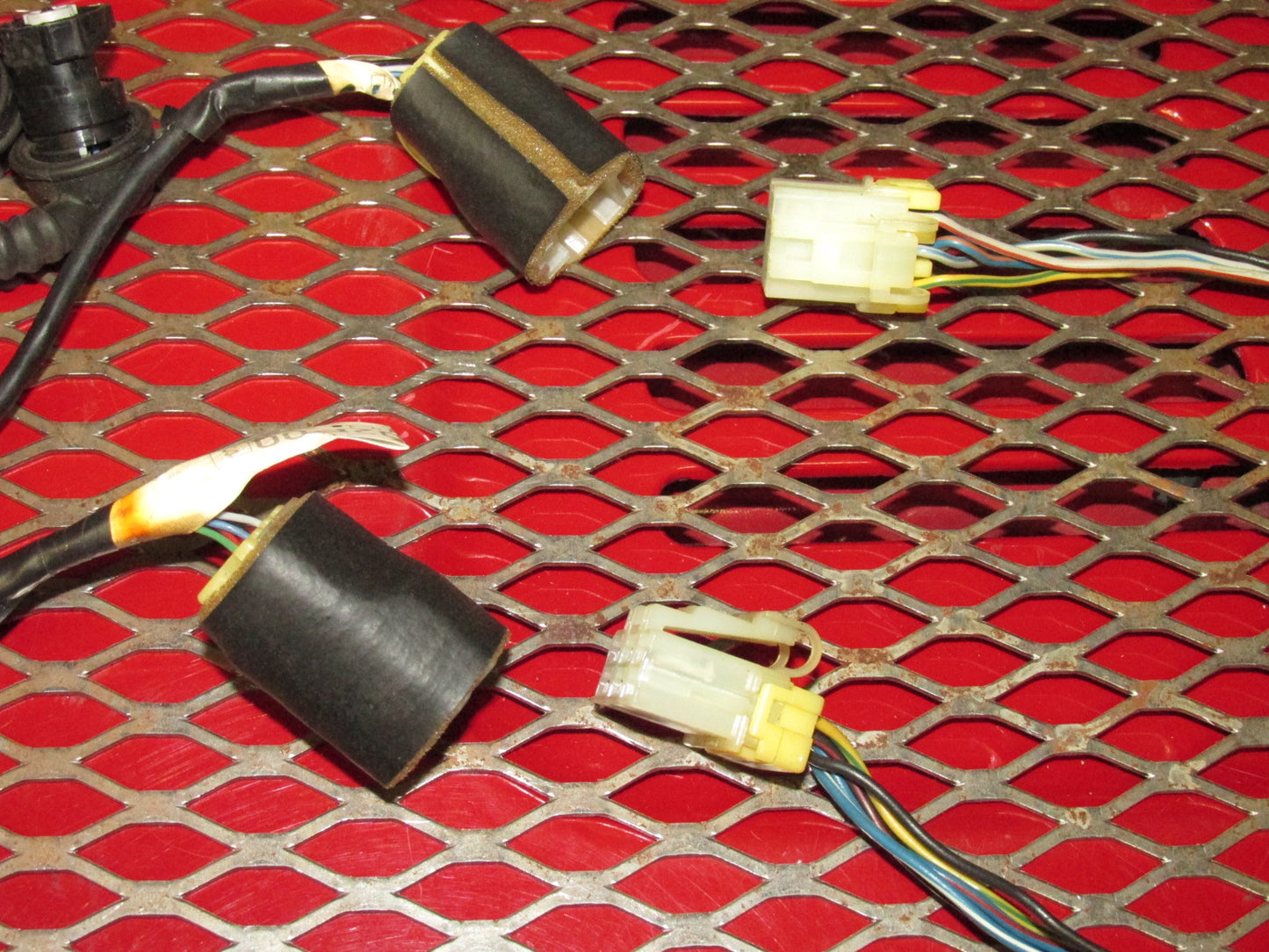 87 88 89 Nissan 300zx OEM Rear Shock Wiring Harness Plug Connector