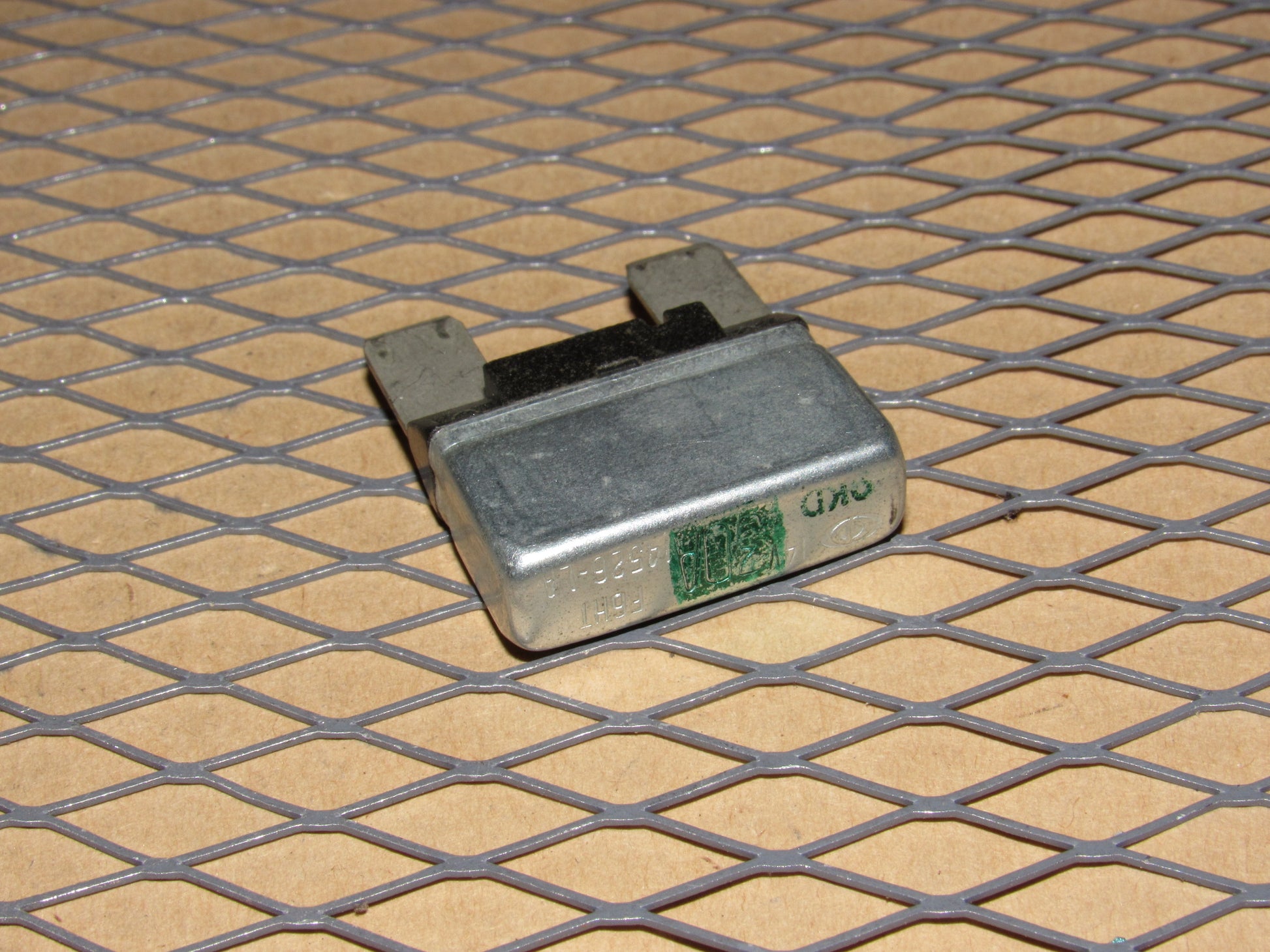 Ford Metal Maxi Fuse 30A / FGHT 14526-LA