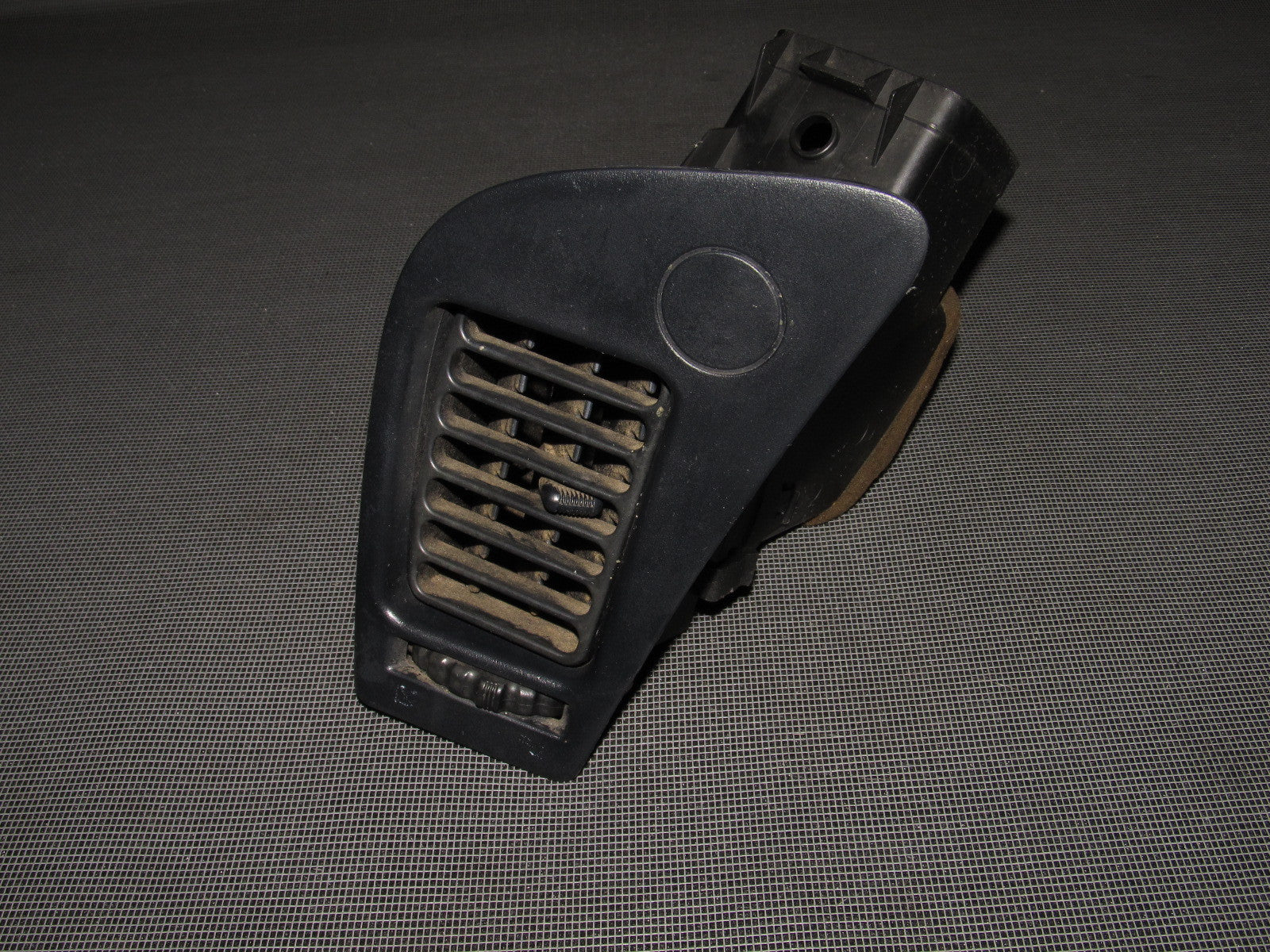 94 95 96 97 98 99 Toyota Celica OEM Dash Heater A/C Vent - Left