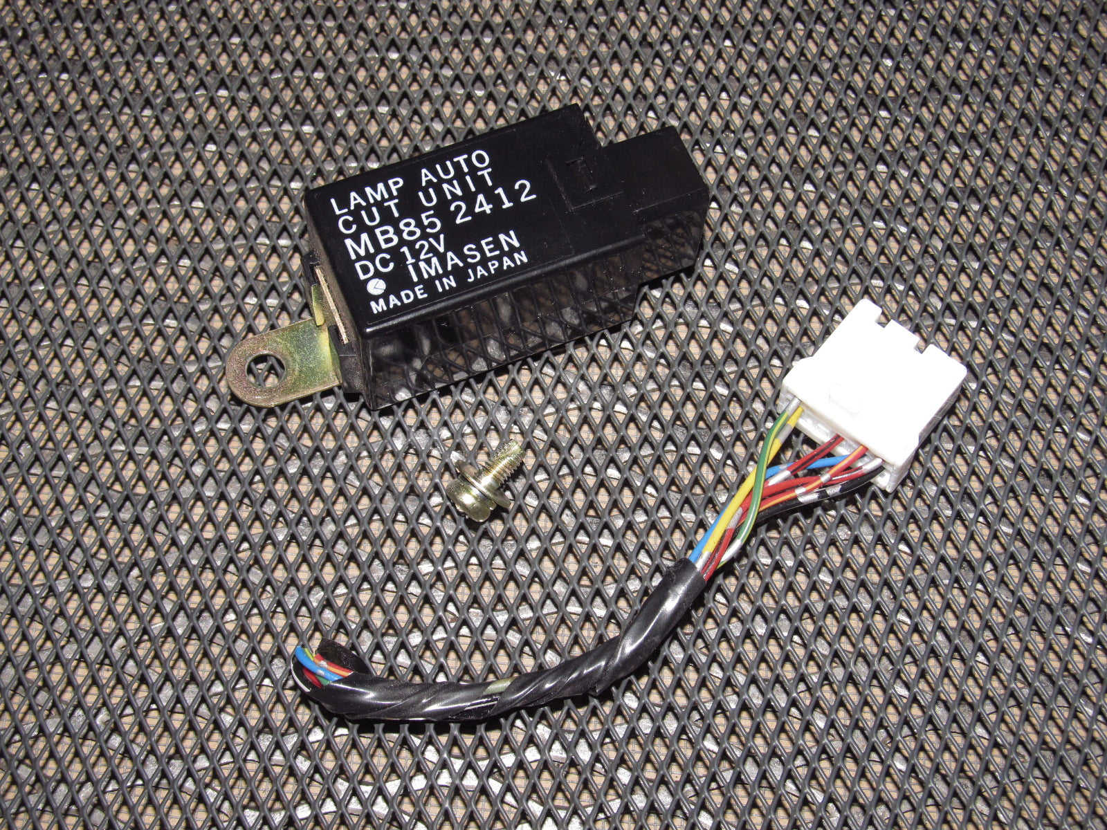 94 95 96 97 Mitsubishi 3000GT OEM Lamp Auto Cut Unit Relay - MB85 2412
