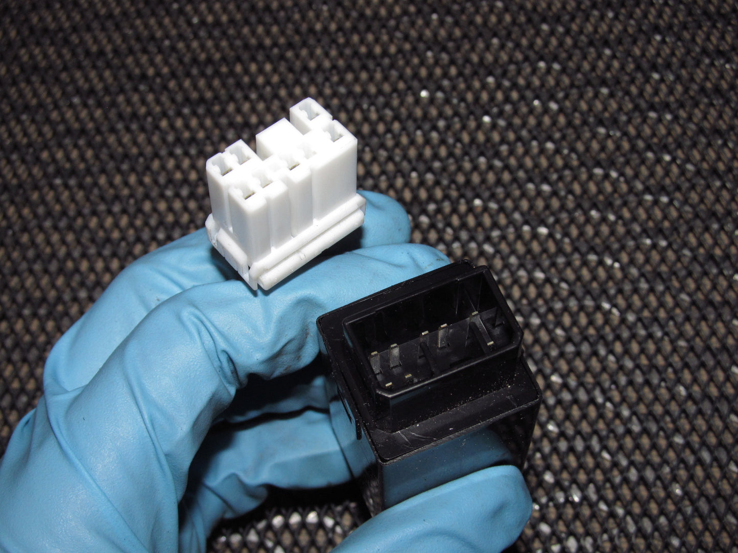94 95 96 97 Mitsubishi 3000GT OEM Lamp Auto Cut Unit Relay - MB85 2412