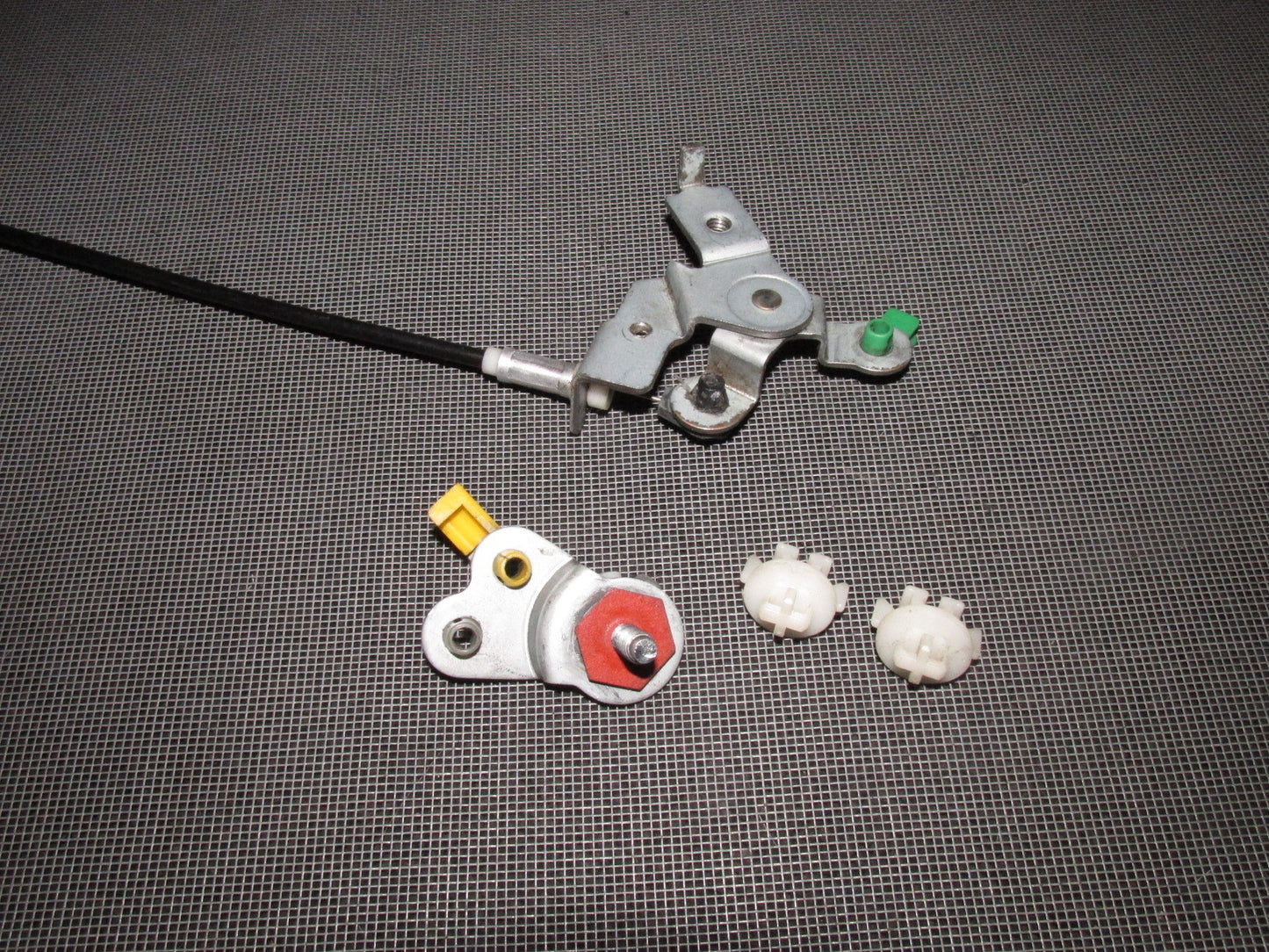90-96 Nissan 300zx Door Handle Latch Linkage Cable & Clips - Left