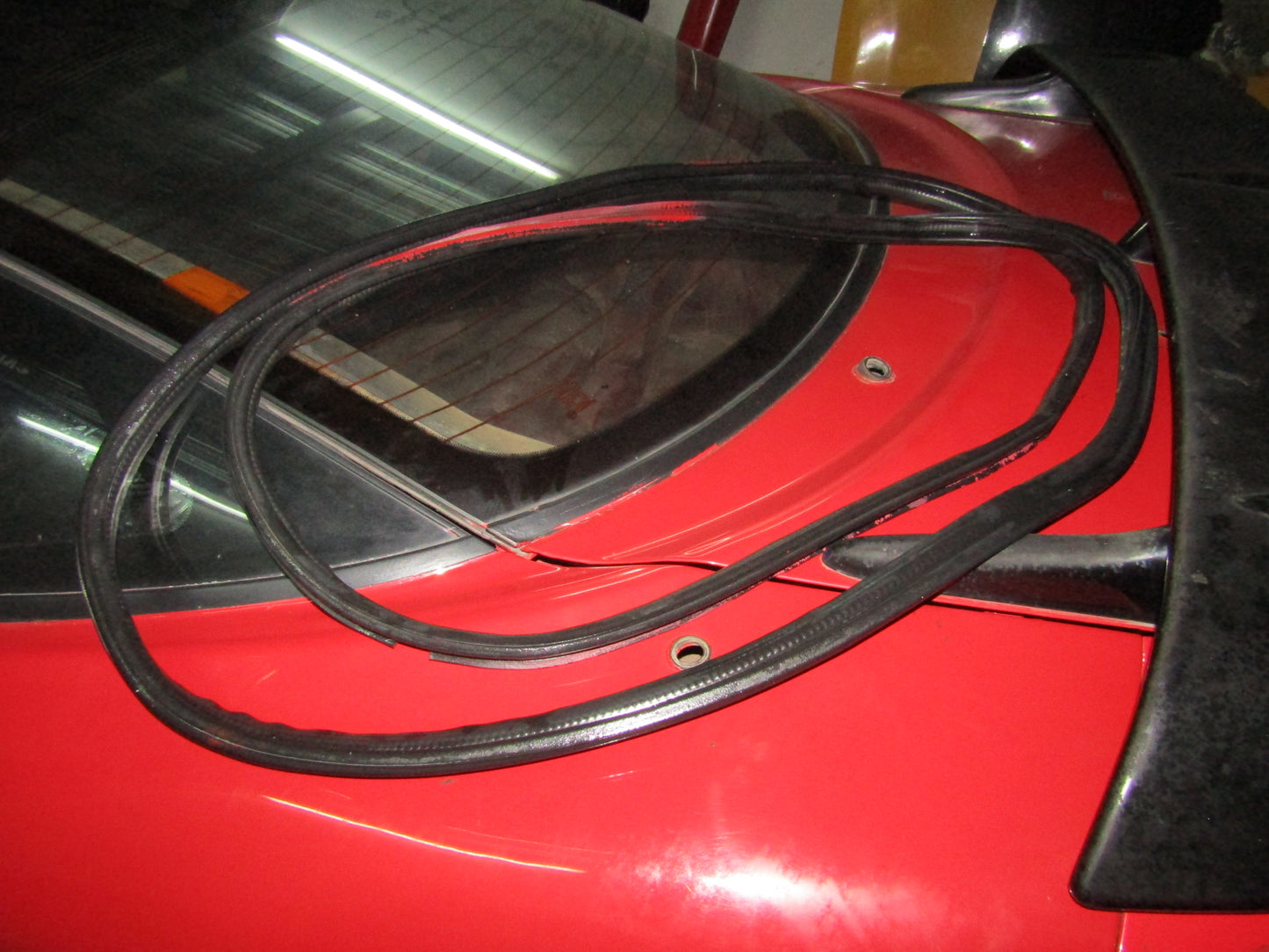 94 95 96 97 Mitsubishi 3000GT OEM Hatch Trunk Door Weather Stripping Rubber Seal