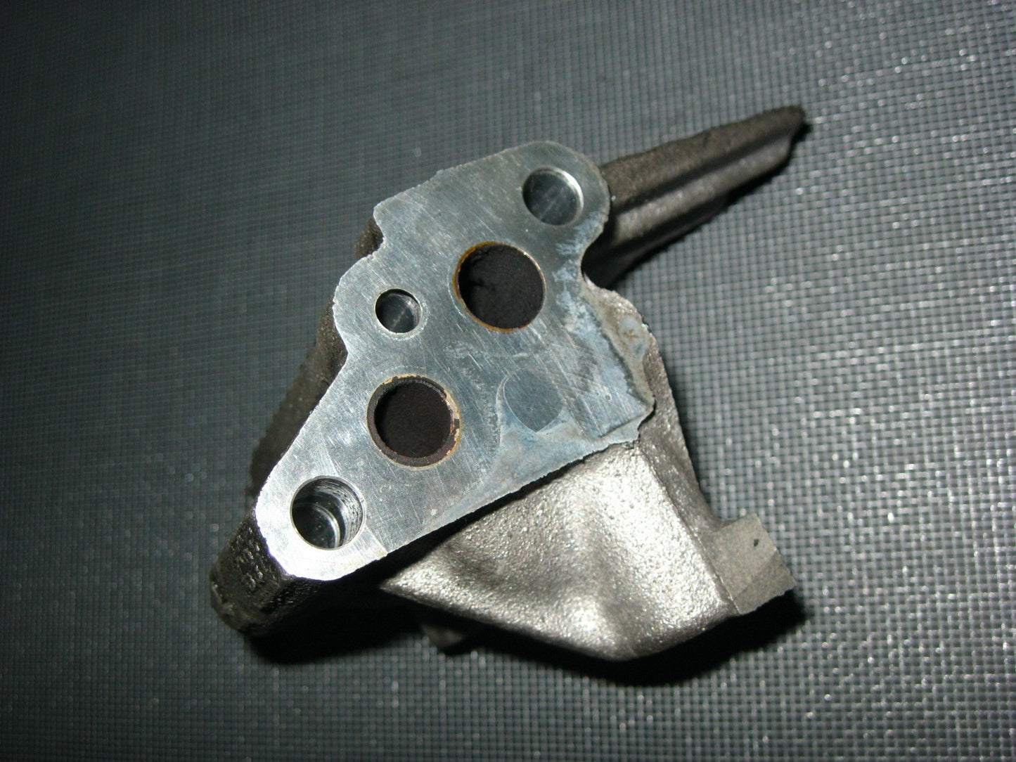 JDM 01 02 03 04 05 06 07 08 Honda Fit L13A i-Dsi EGR Valve Housing Block Adpater