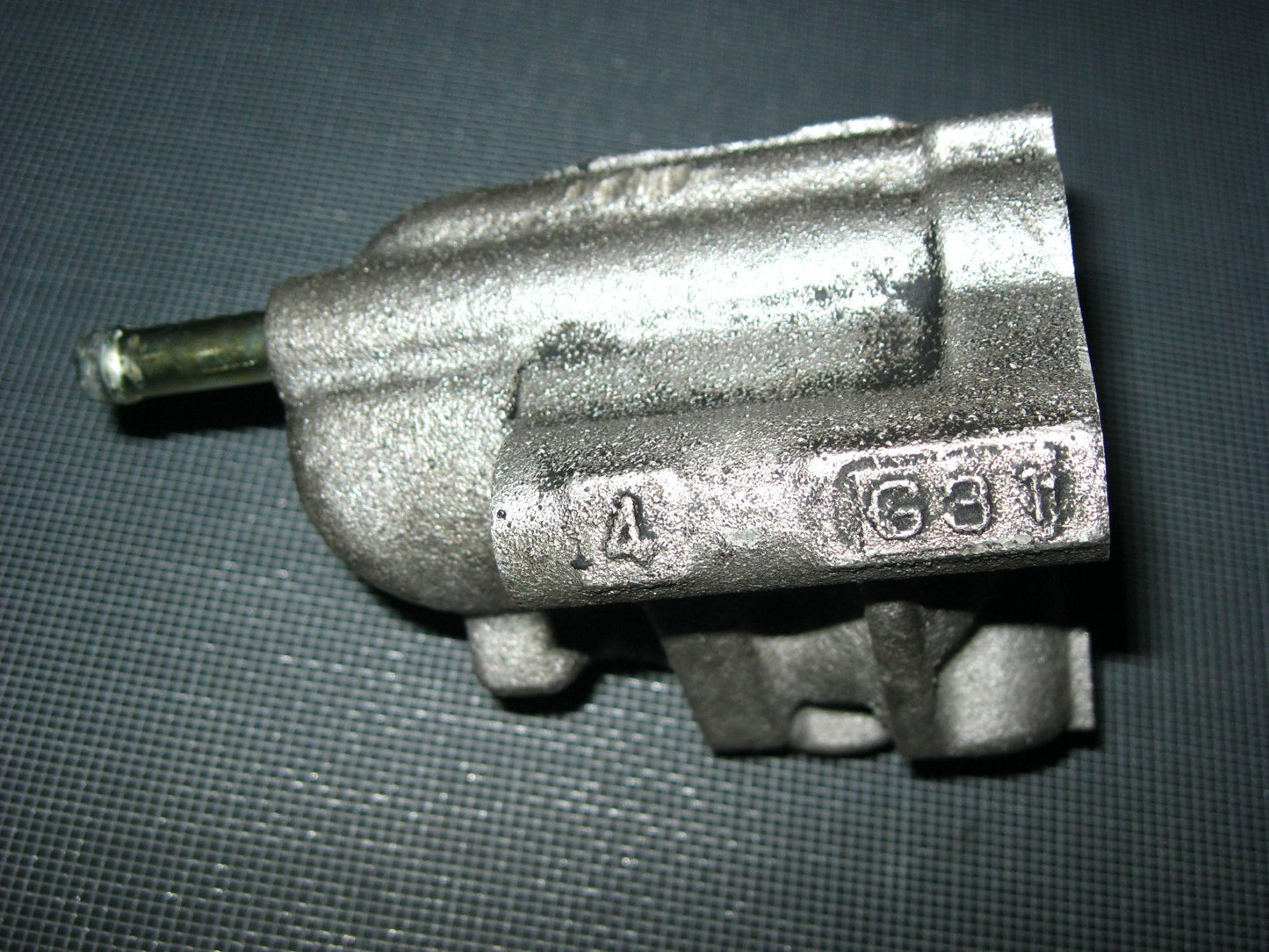 JDM 01 02 03 04 05 06 07 08 Honda Fit L13A i-Dsi EGR Valve Housing Block Adpater