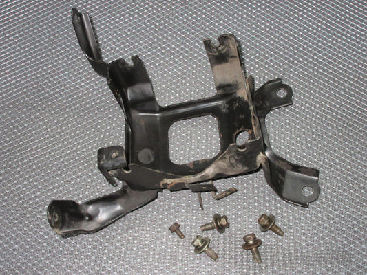 92 93 Lexus ES300 OEM ABS Actuator Mounting Bracket
