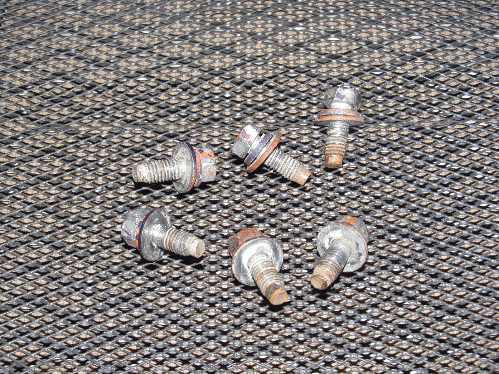 72 73 Datsun 240z OEM Hood Hinges & Torsion Rod – Autopartone