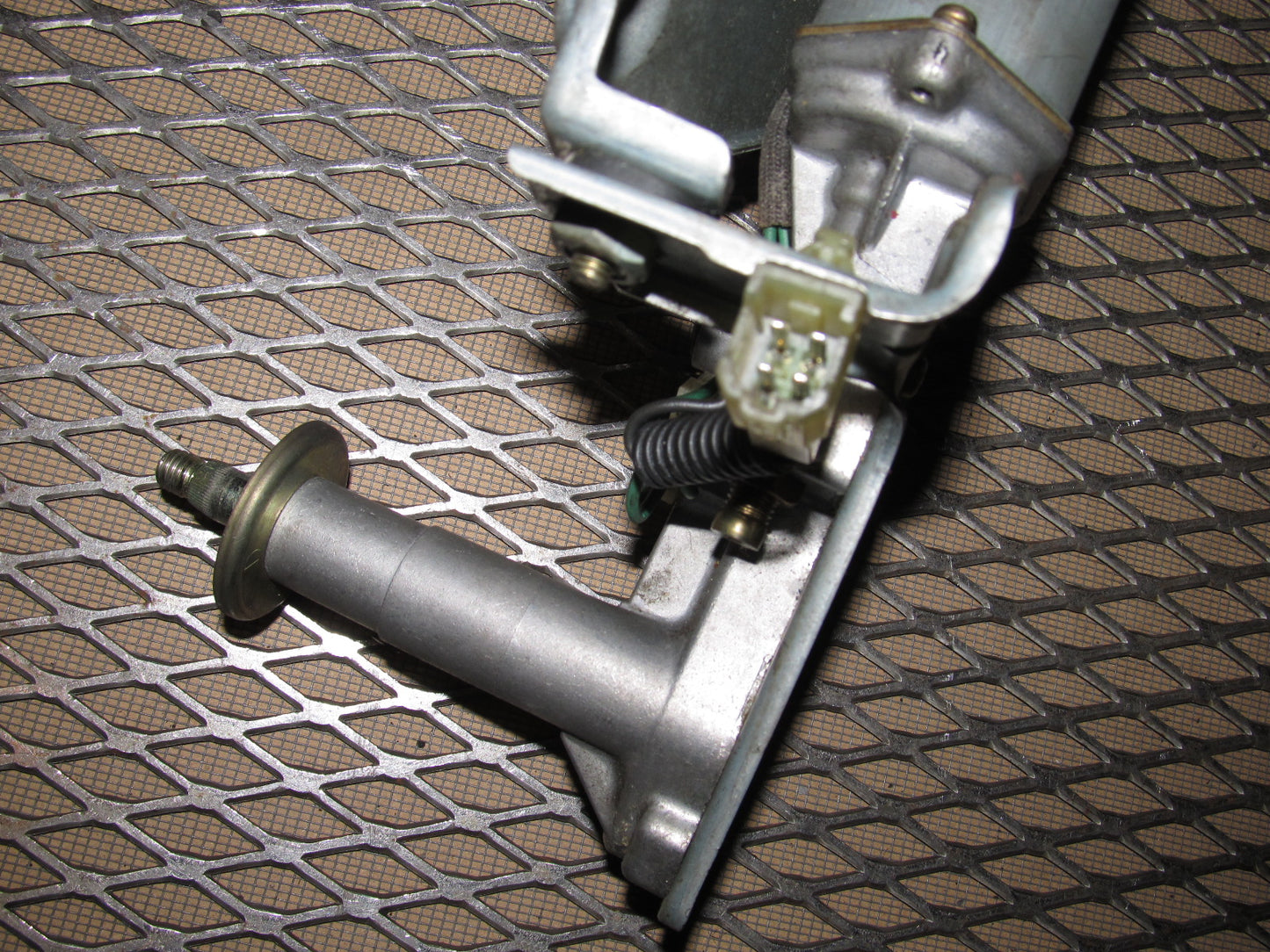 90 91 92 93 Acura Integra  OEM Rear Wiper Motor Assembly