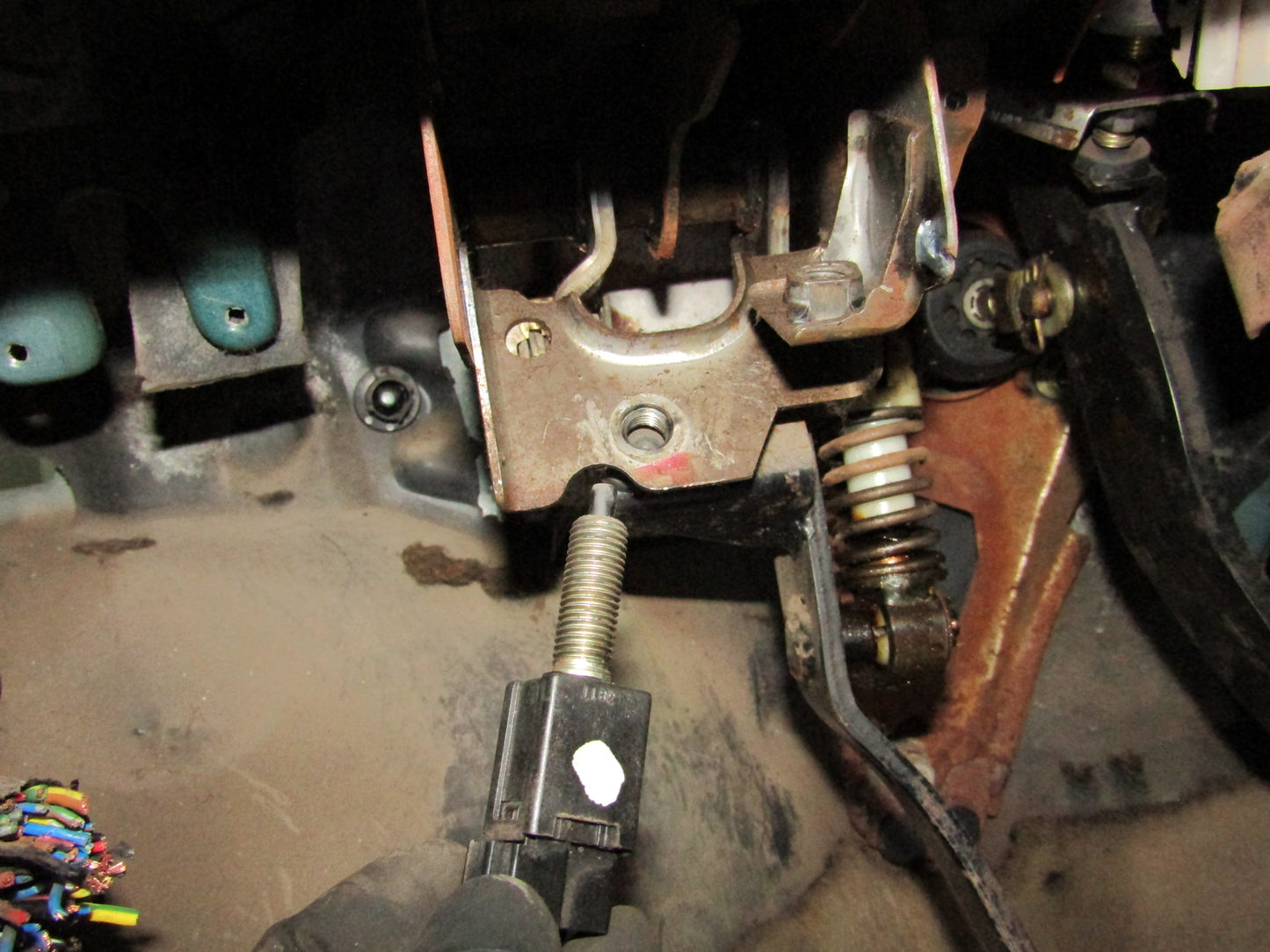 94 95 96 97 Mitsubishi 3000GT OEM Clutch Pedal Neutral Switch