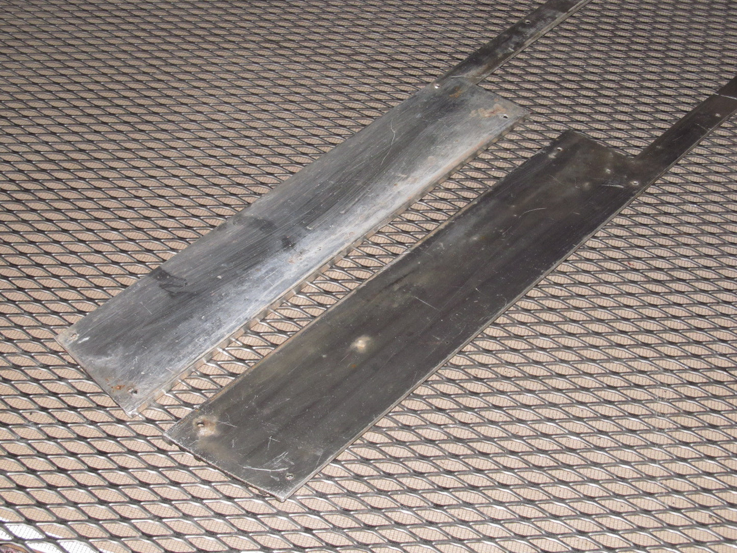 72 73 Datsun 240z OEM Lower Moulding Rocket Panel