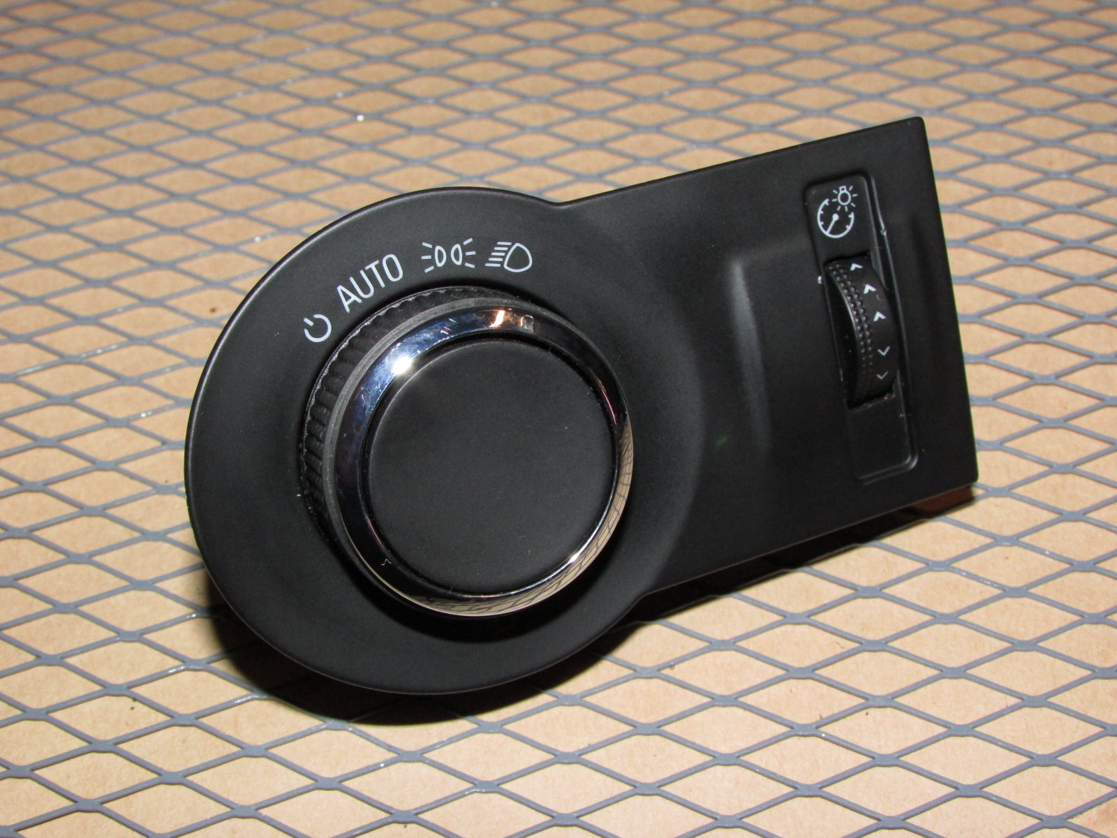 10 11 12 13 14 15 Chevrolet Camaro OEM Headlight & Dash Light Dimmer Switch