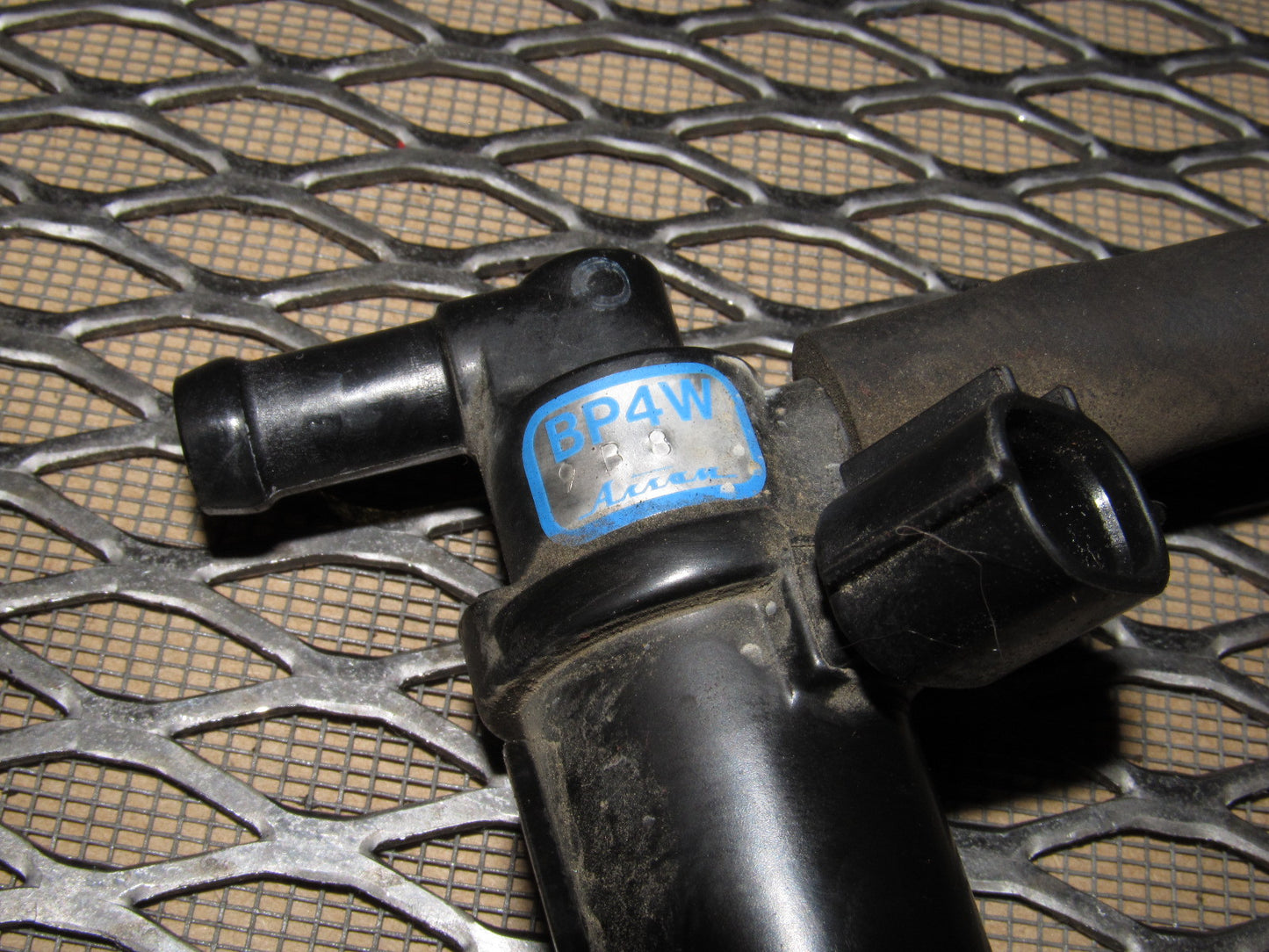 99 00 Mazda Miata OEM Charcoal Canister Sensor & Check Valve