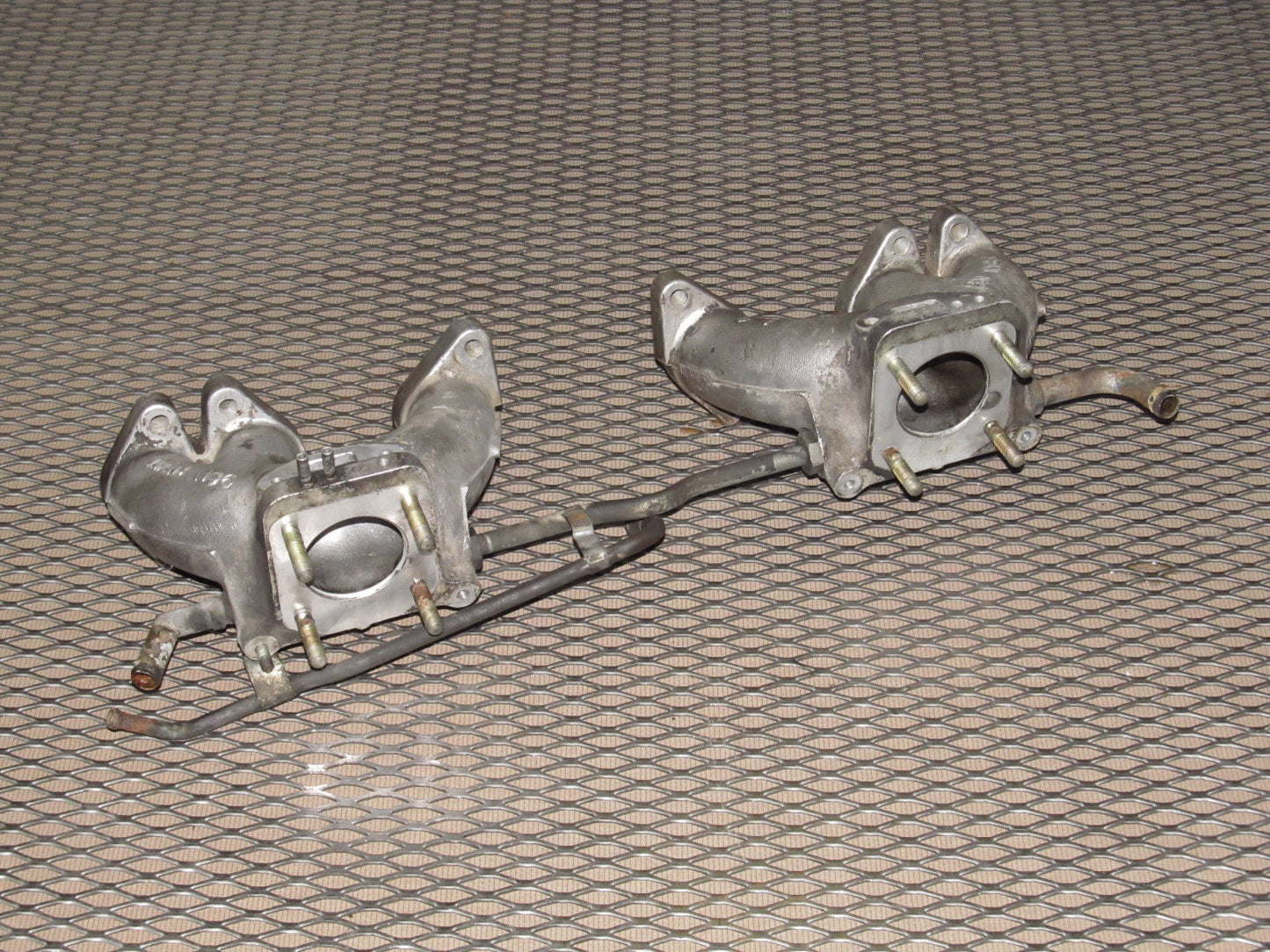 72 73 Datsun 240z OEM Intake Manifold