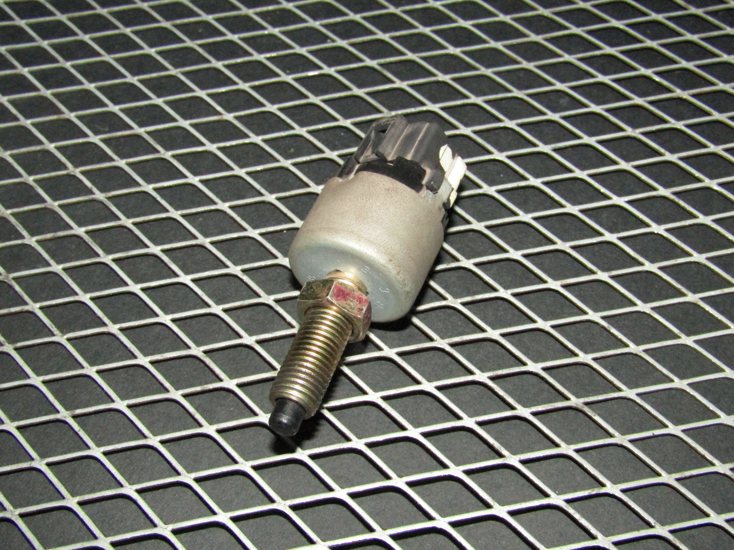 94 95 96 97 Mitsubishi 3000GT OEM M/T Brake Pedal Back Up Light Switch