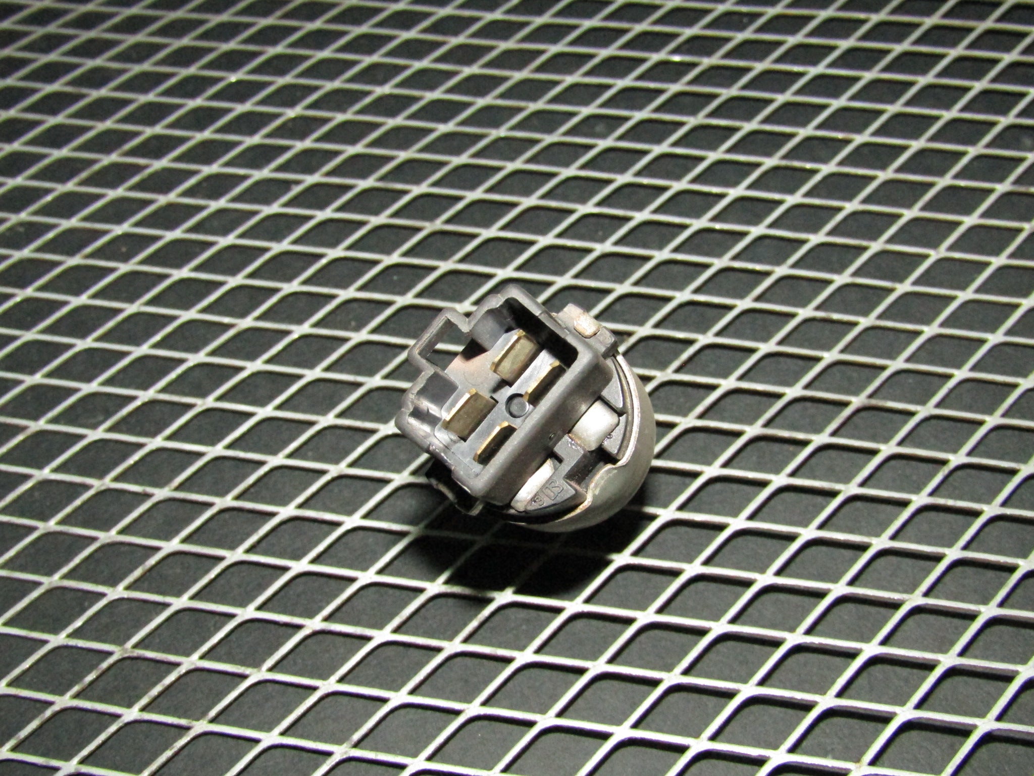 94 95 96 97 Mitsubishi 3000GT OEM M/T Brake Pedal Back Up